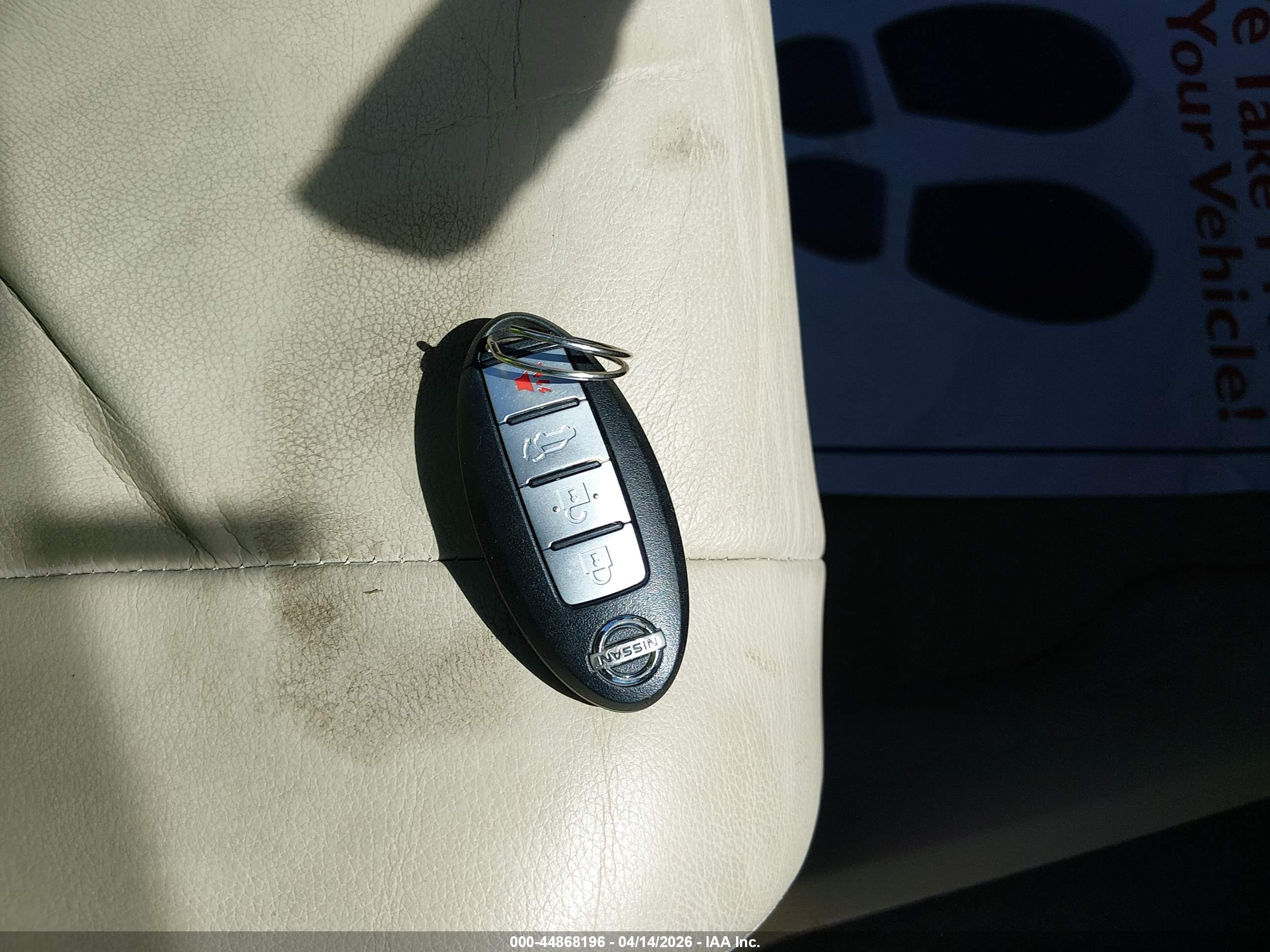 NISSAN MURANO image 11