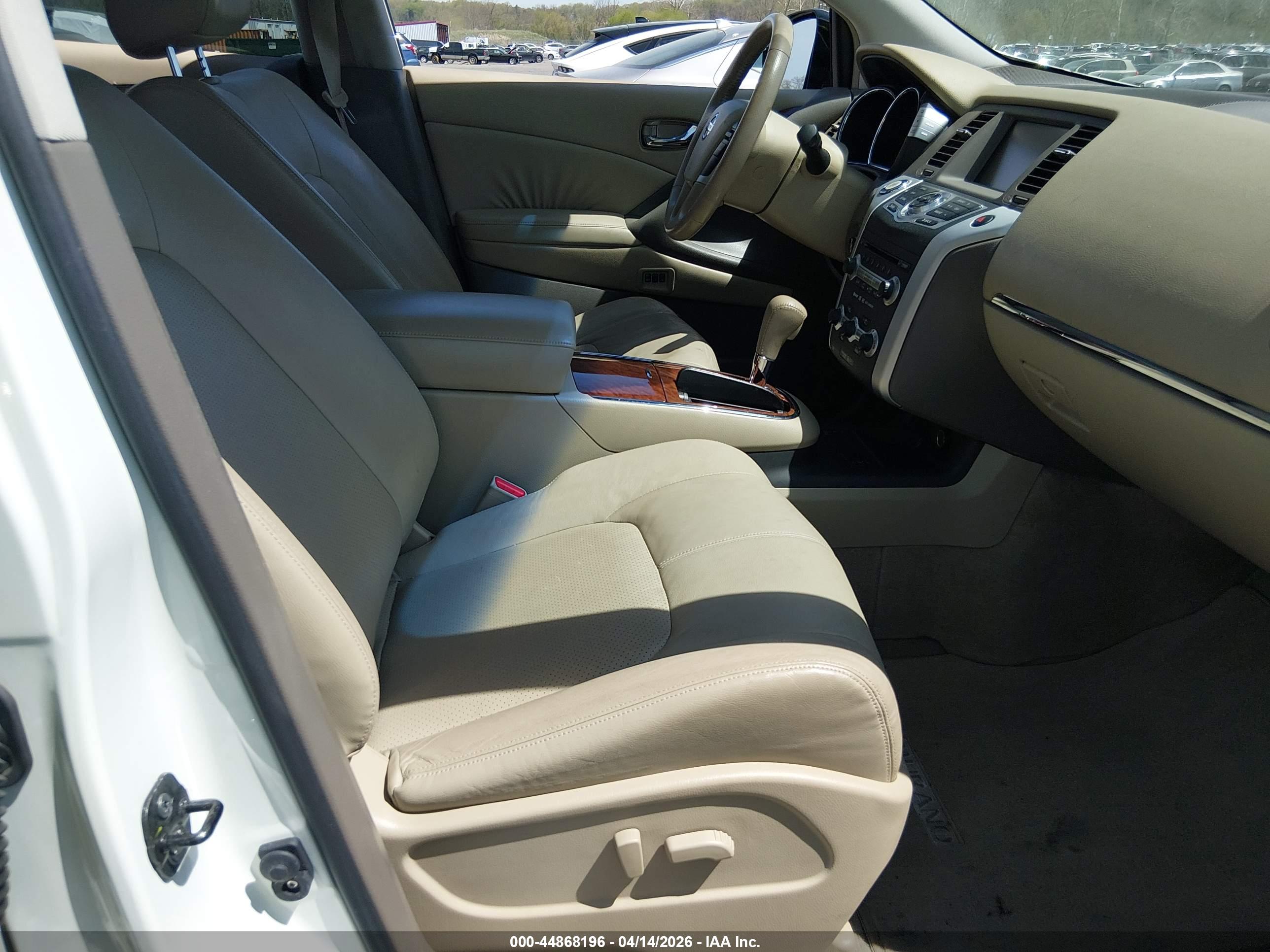 NISSAN MURANO image 5