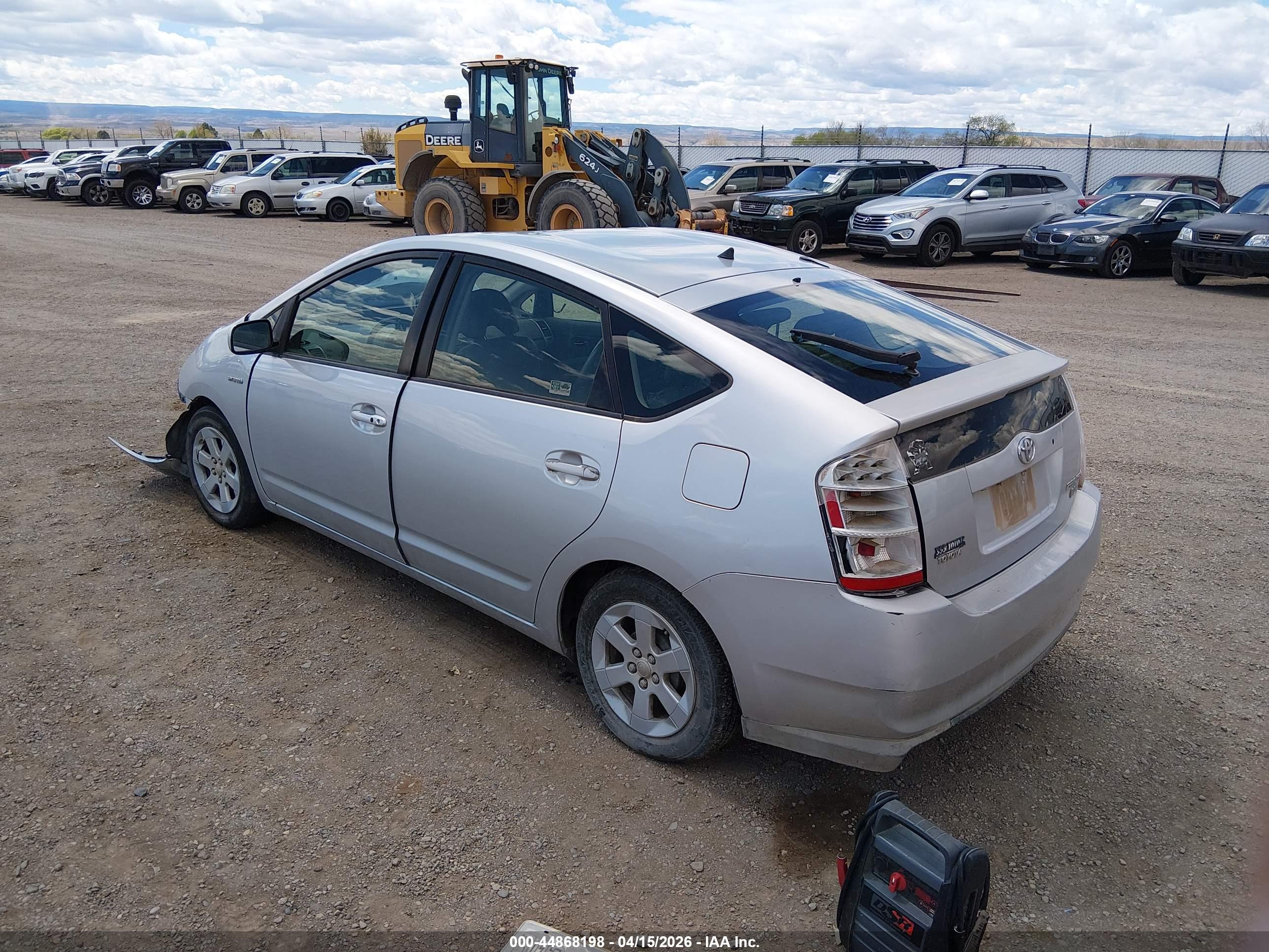TOYOTA PRIUS image 3