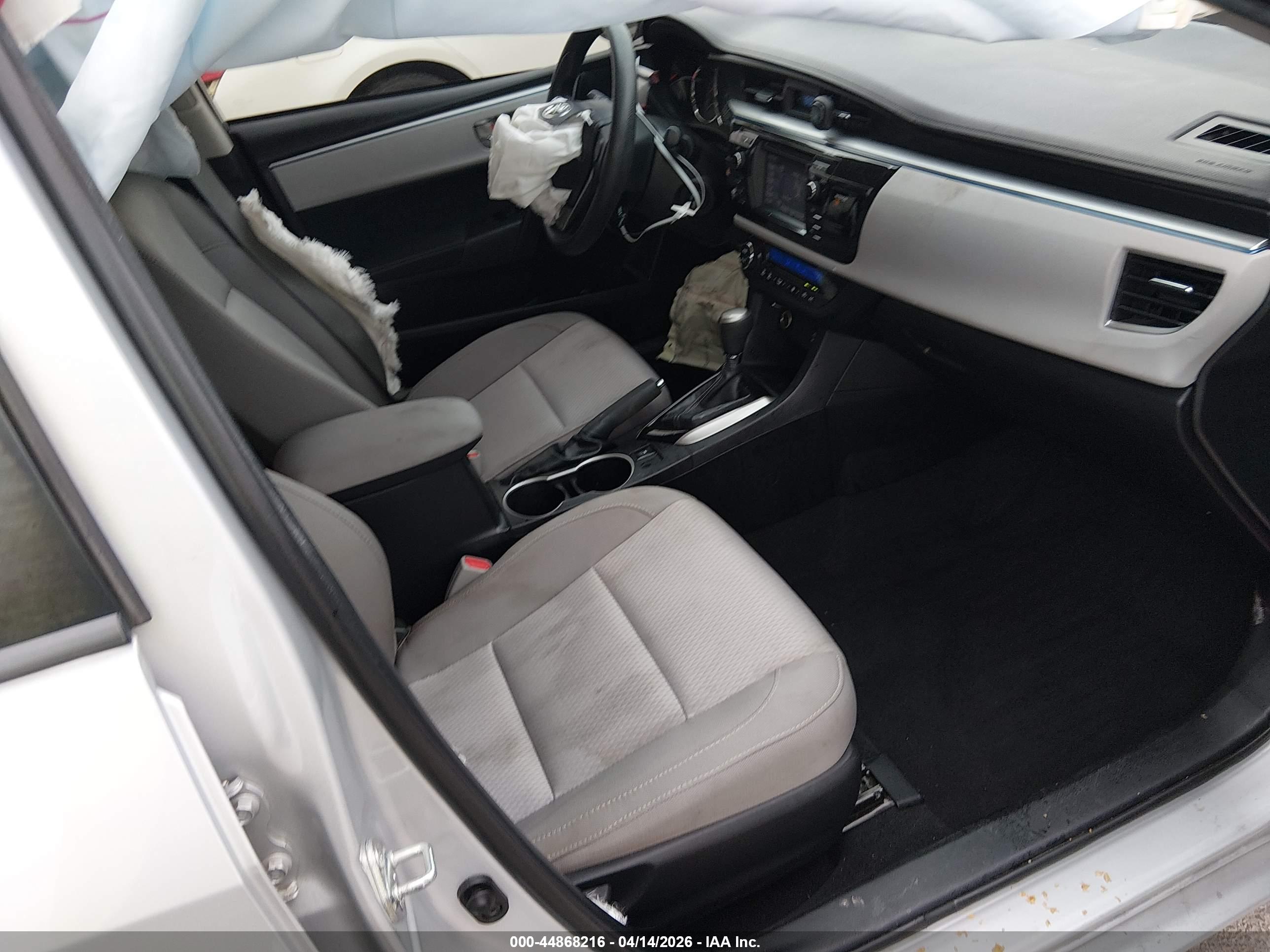 TOYOTA COROLLA image 5