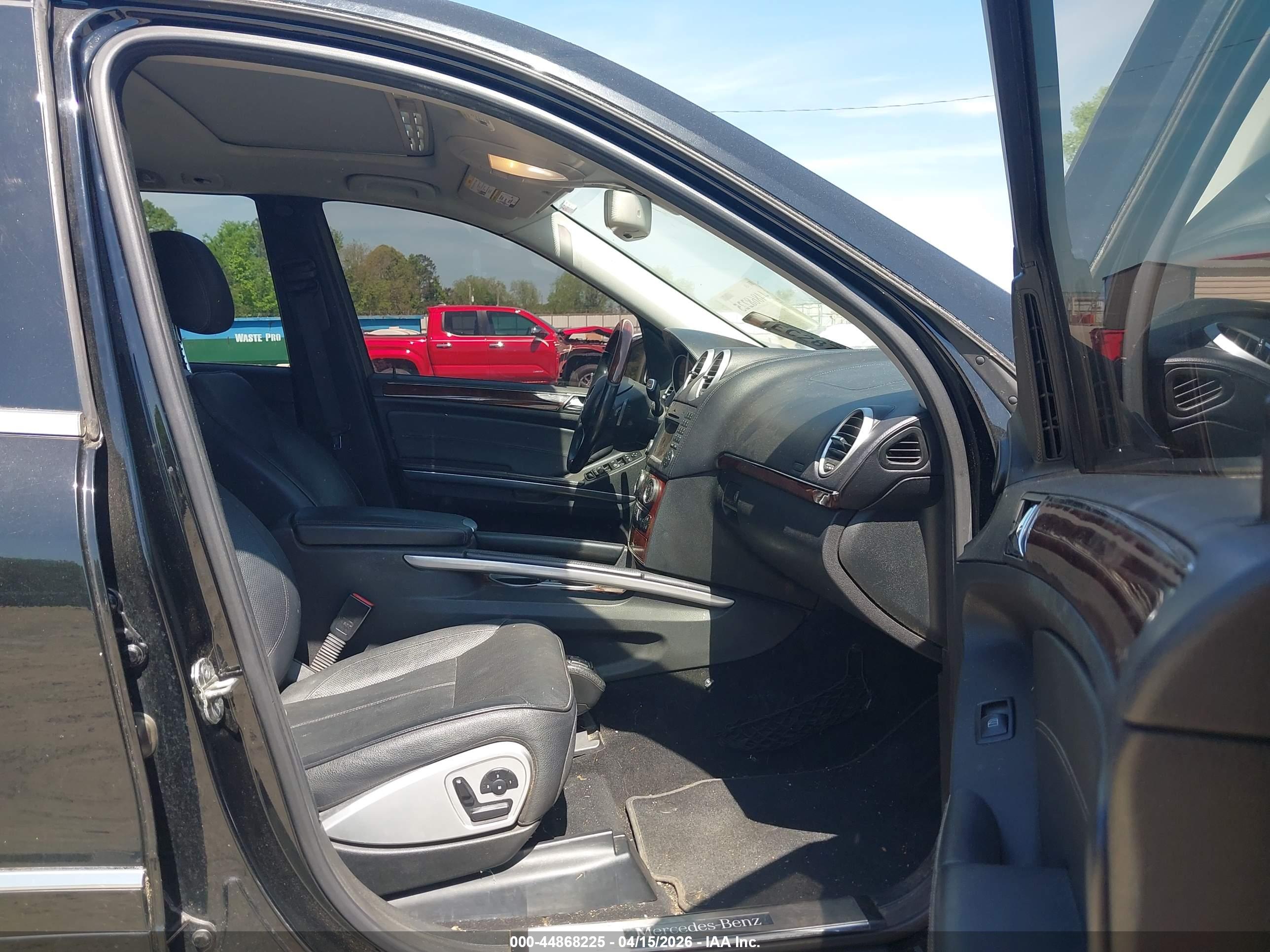 MERCEDES-BENZ GL image 5