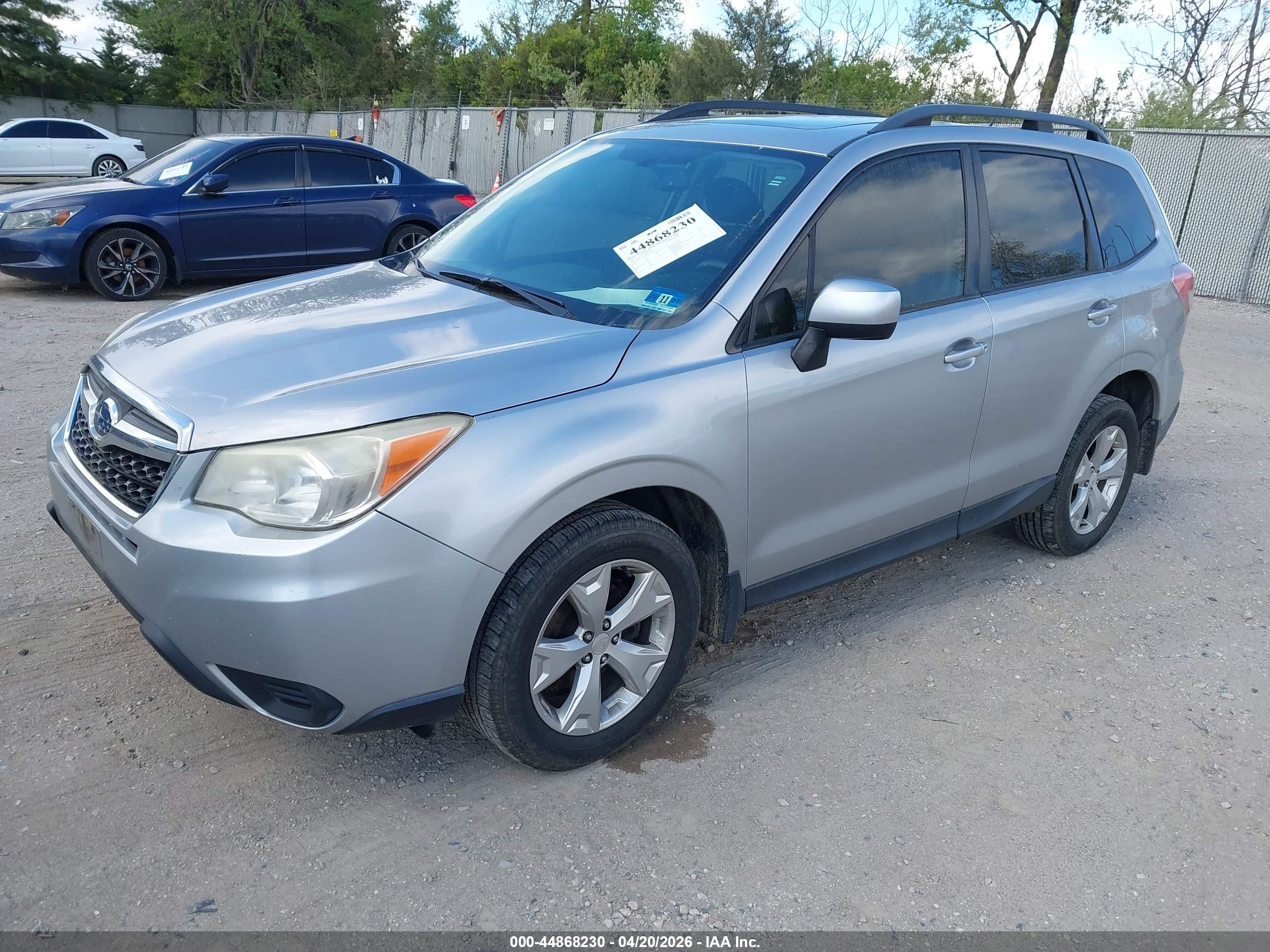 SUBARU FORESTER image 2