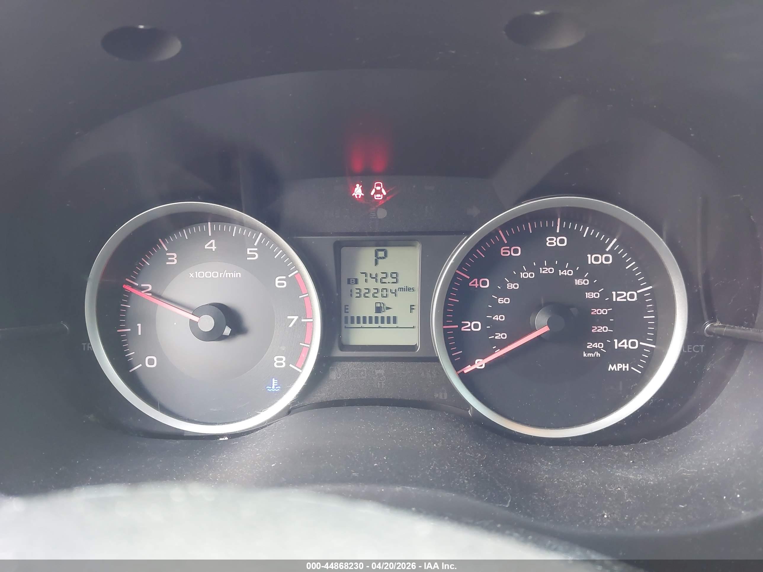SUBARU FORESTER image 7