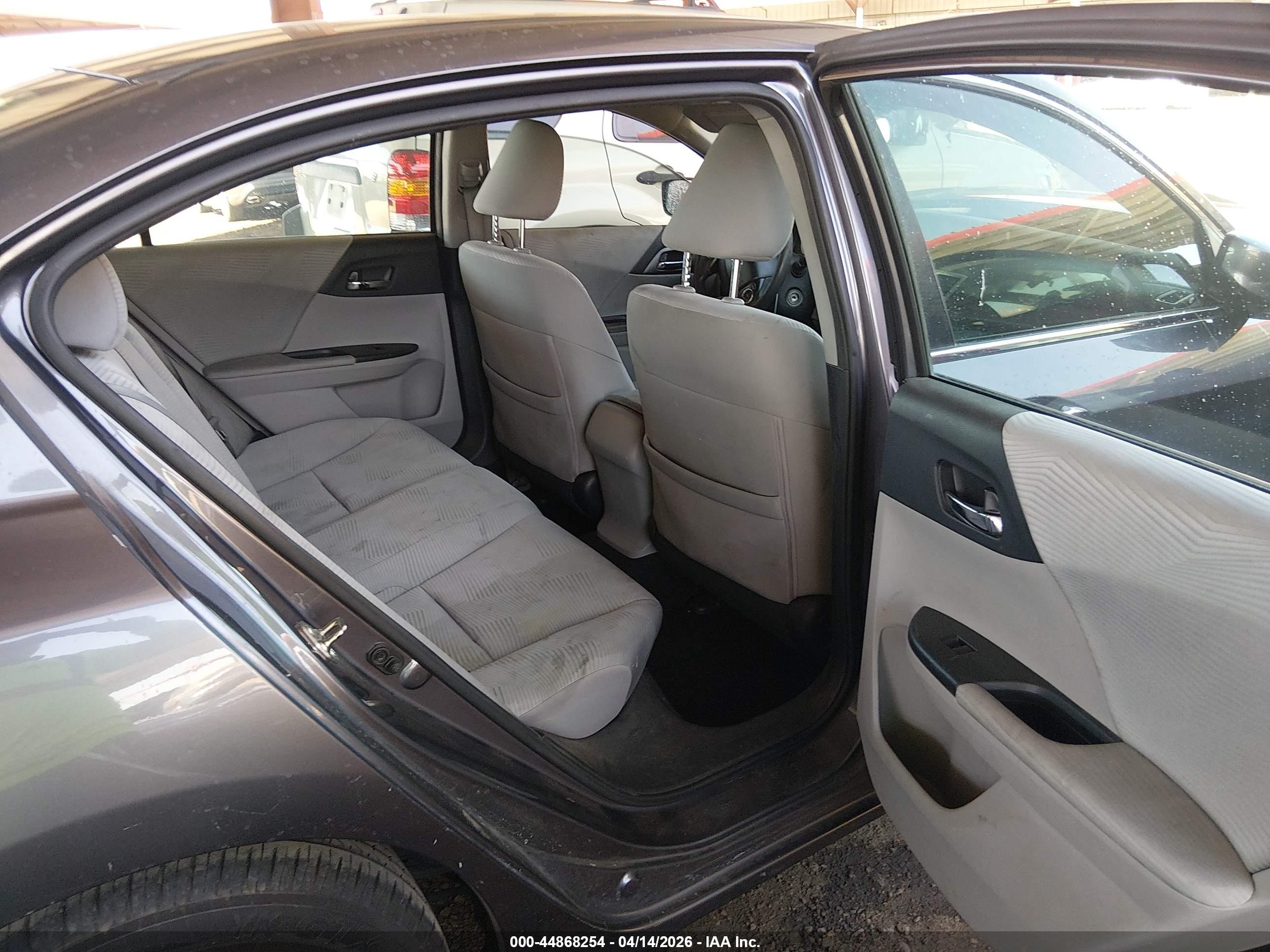 HONDA ACCORD image 8