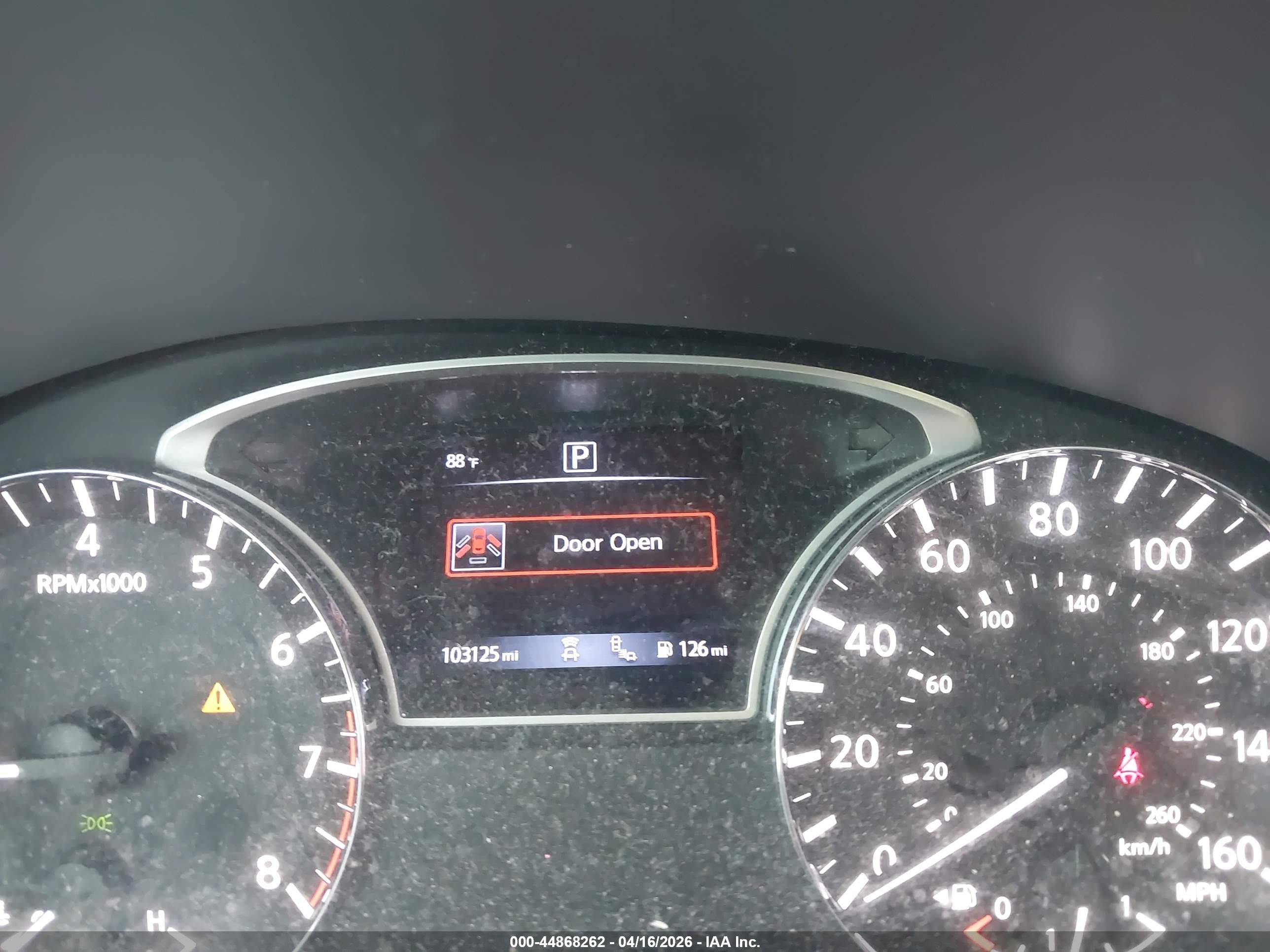 NISSAN PATHFINDER image 7