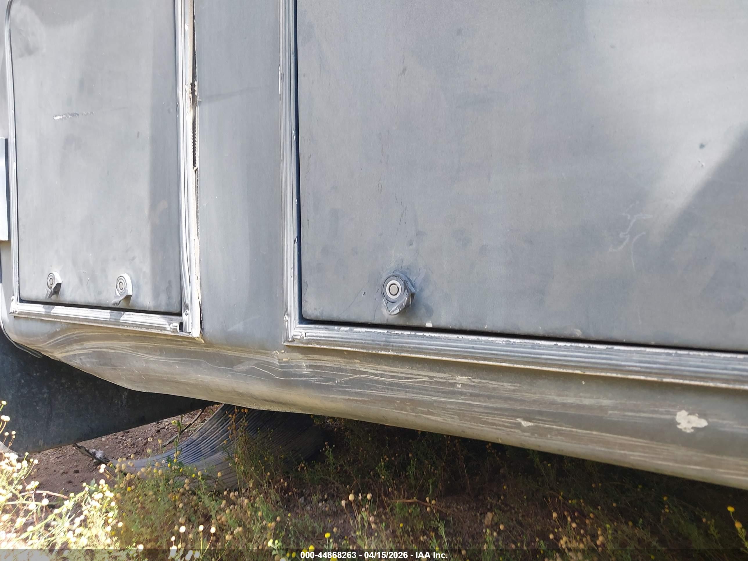 CHEVROLET P30 image 6