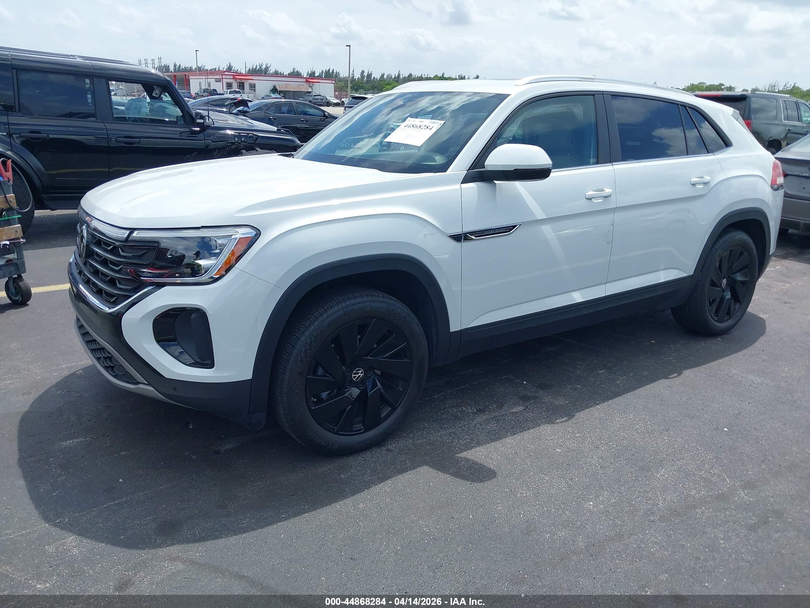 VOLKSWAGEN ATLAS image 2