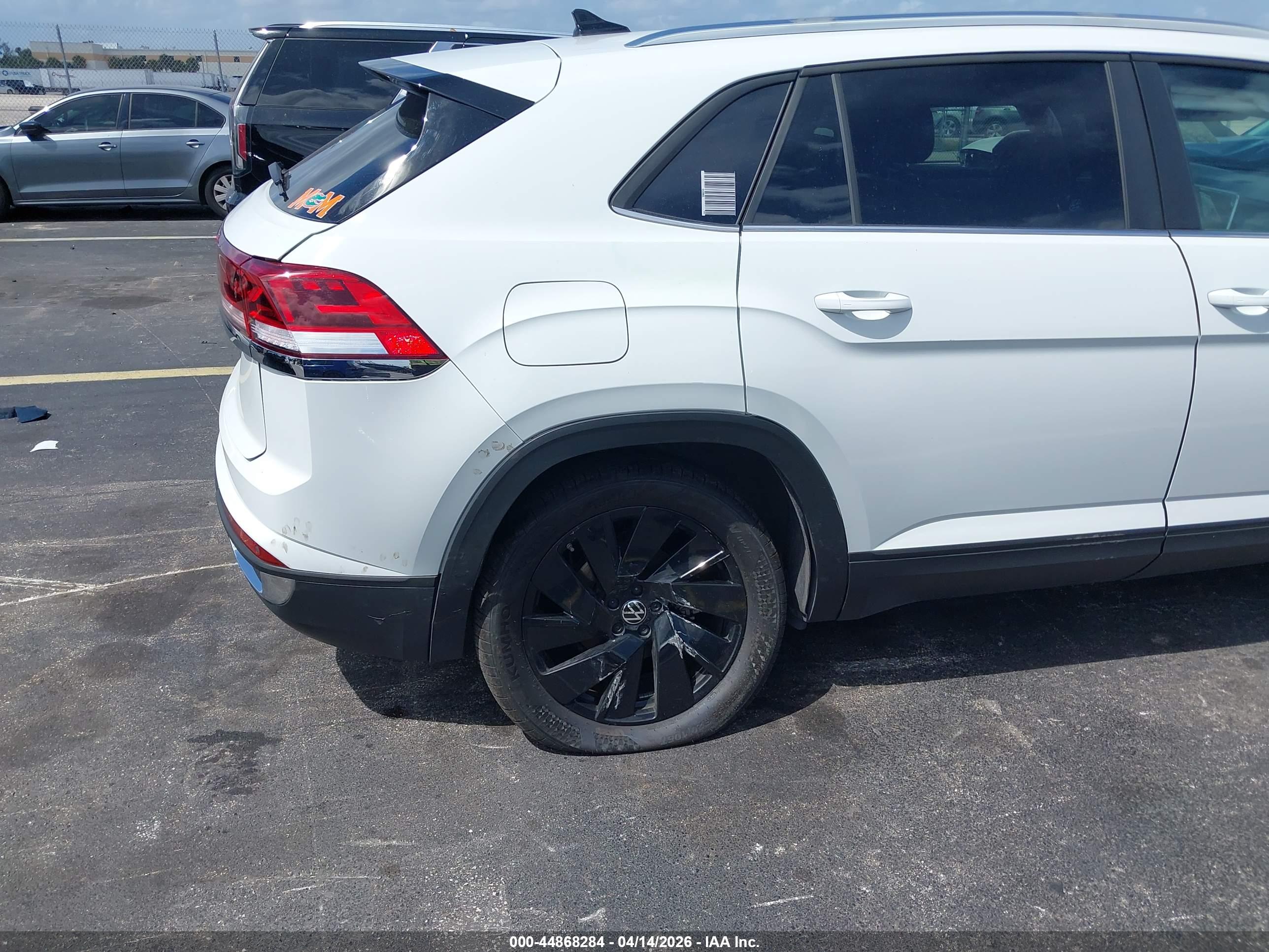 VOLKSWAGEN ATLAS image 6