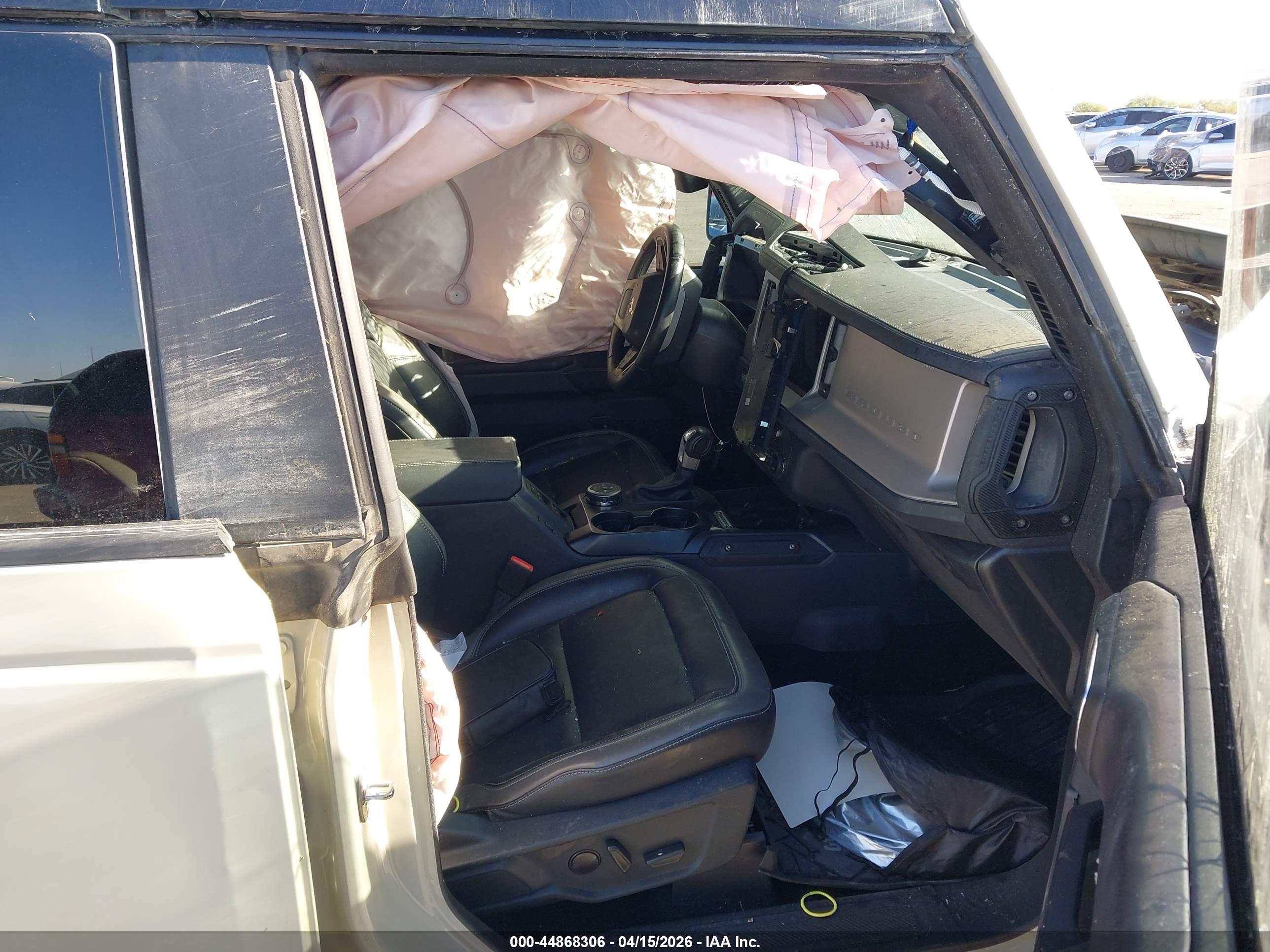 FORD BRONCO image 5