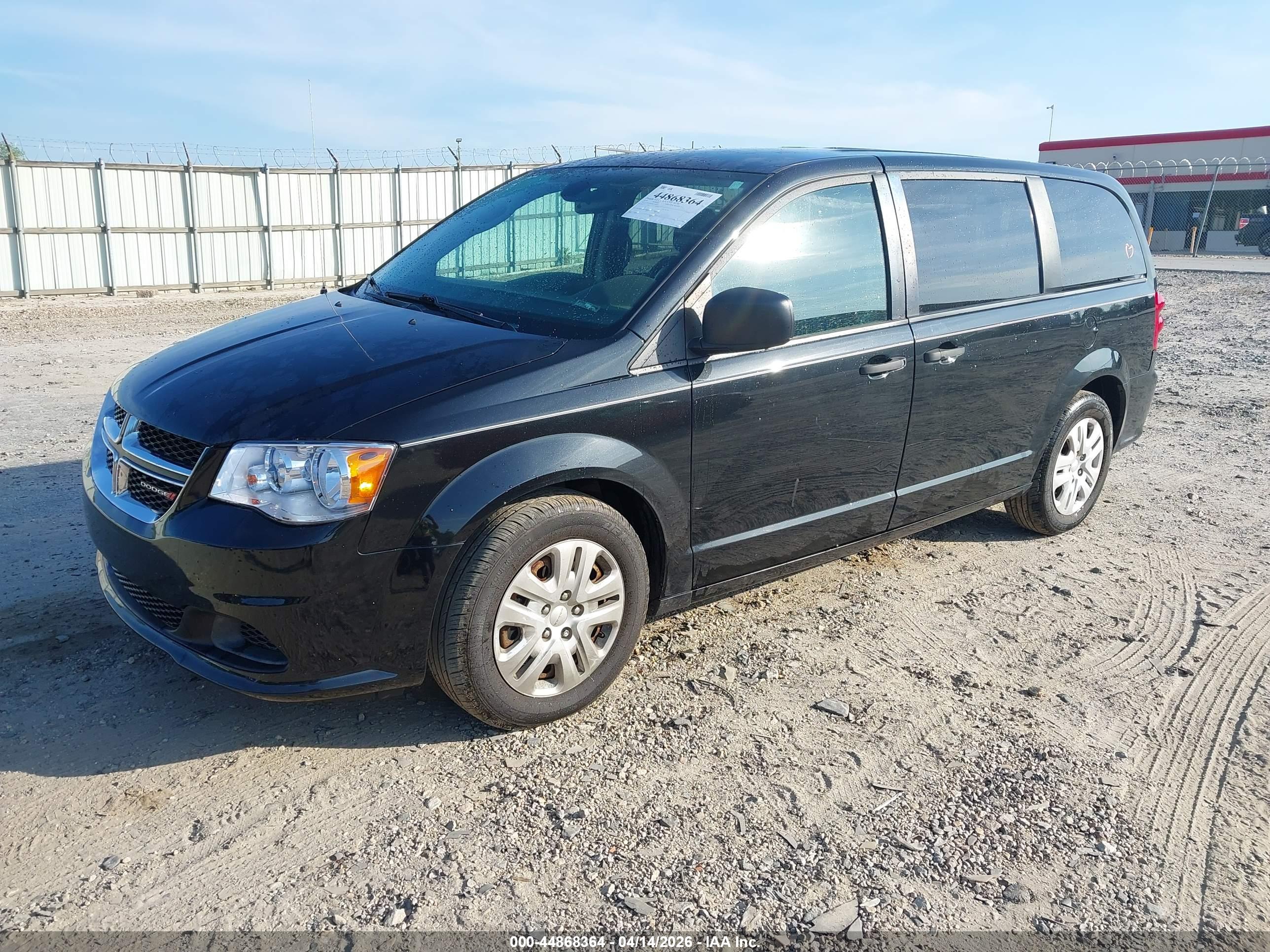 DODGE GRAND image 2