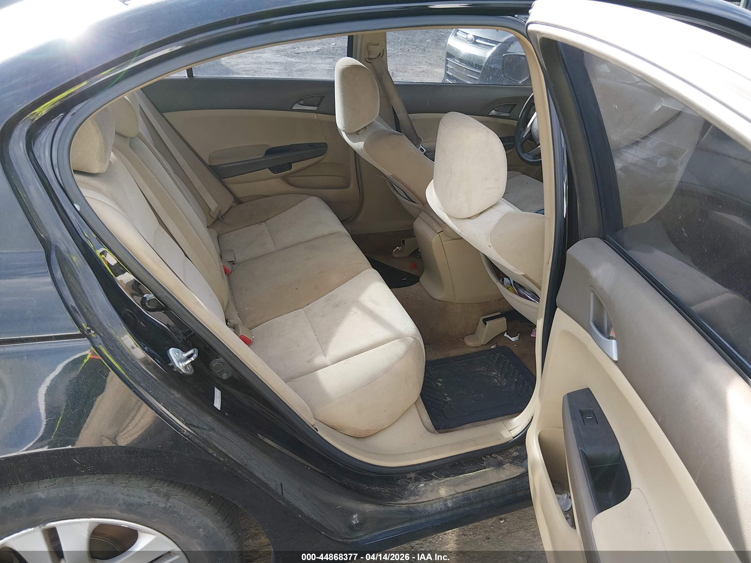 HONDA ACCORD image 8