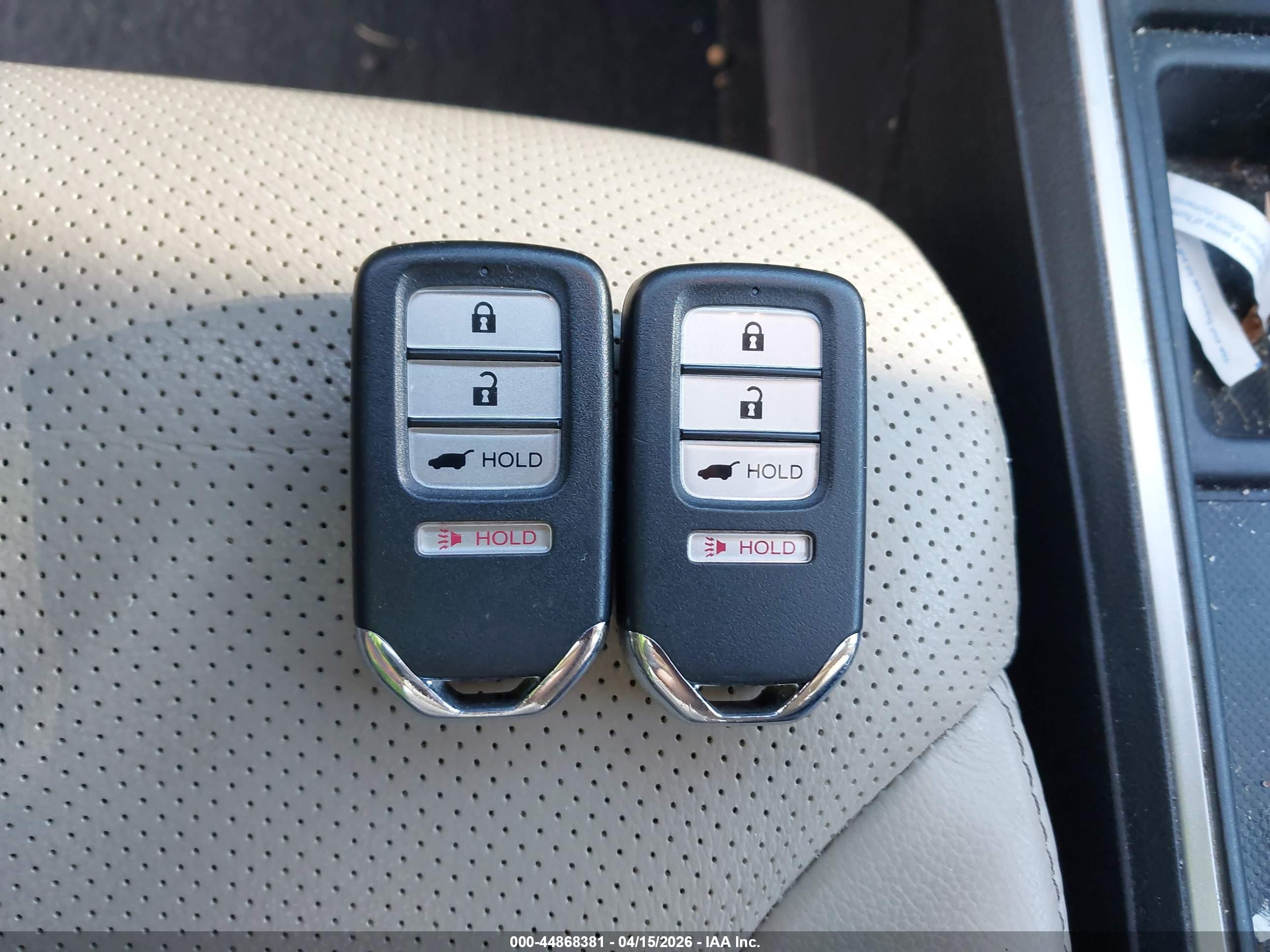 HONDA CR-V image 11