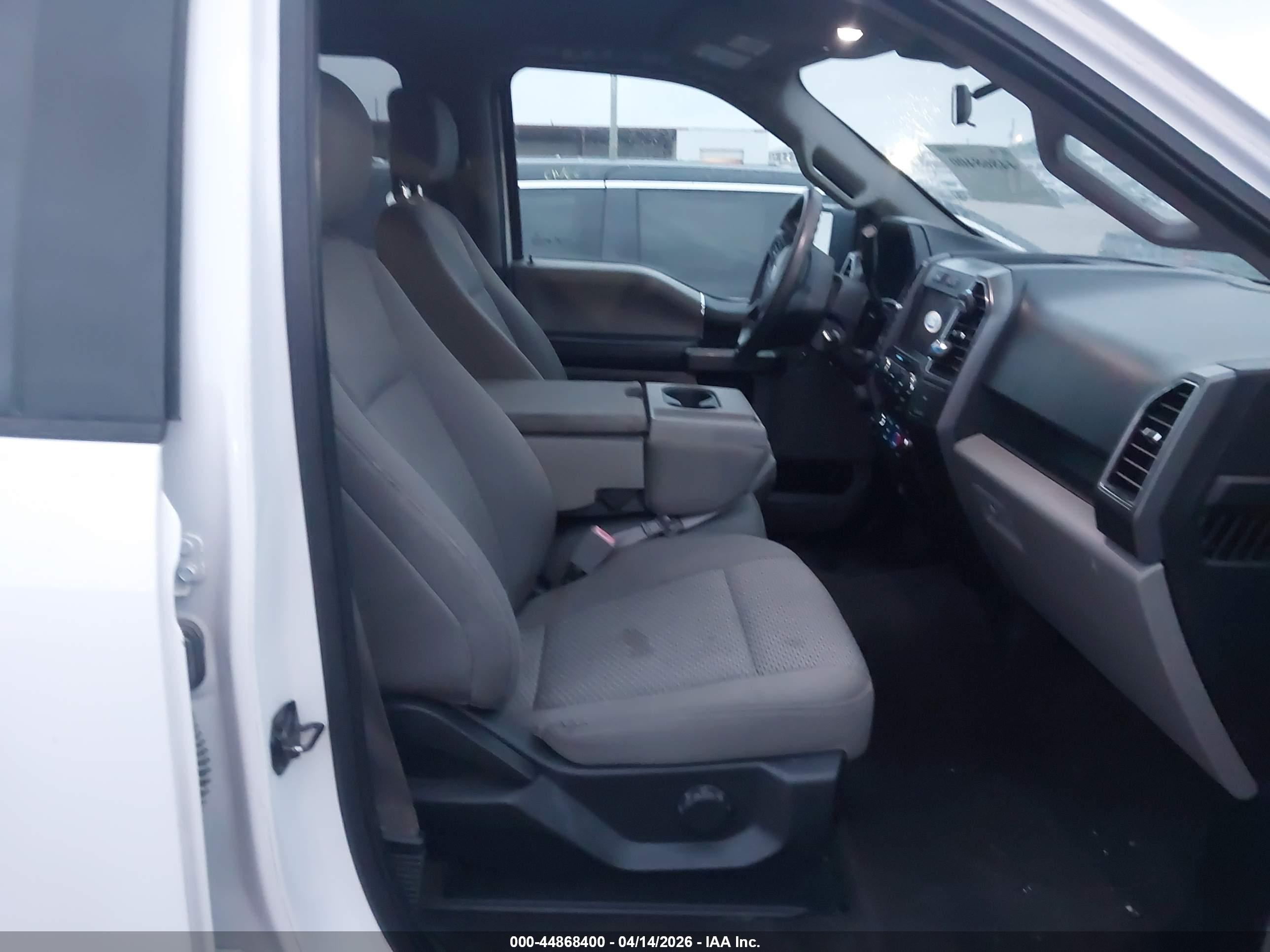 FORD F-150 image 5