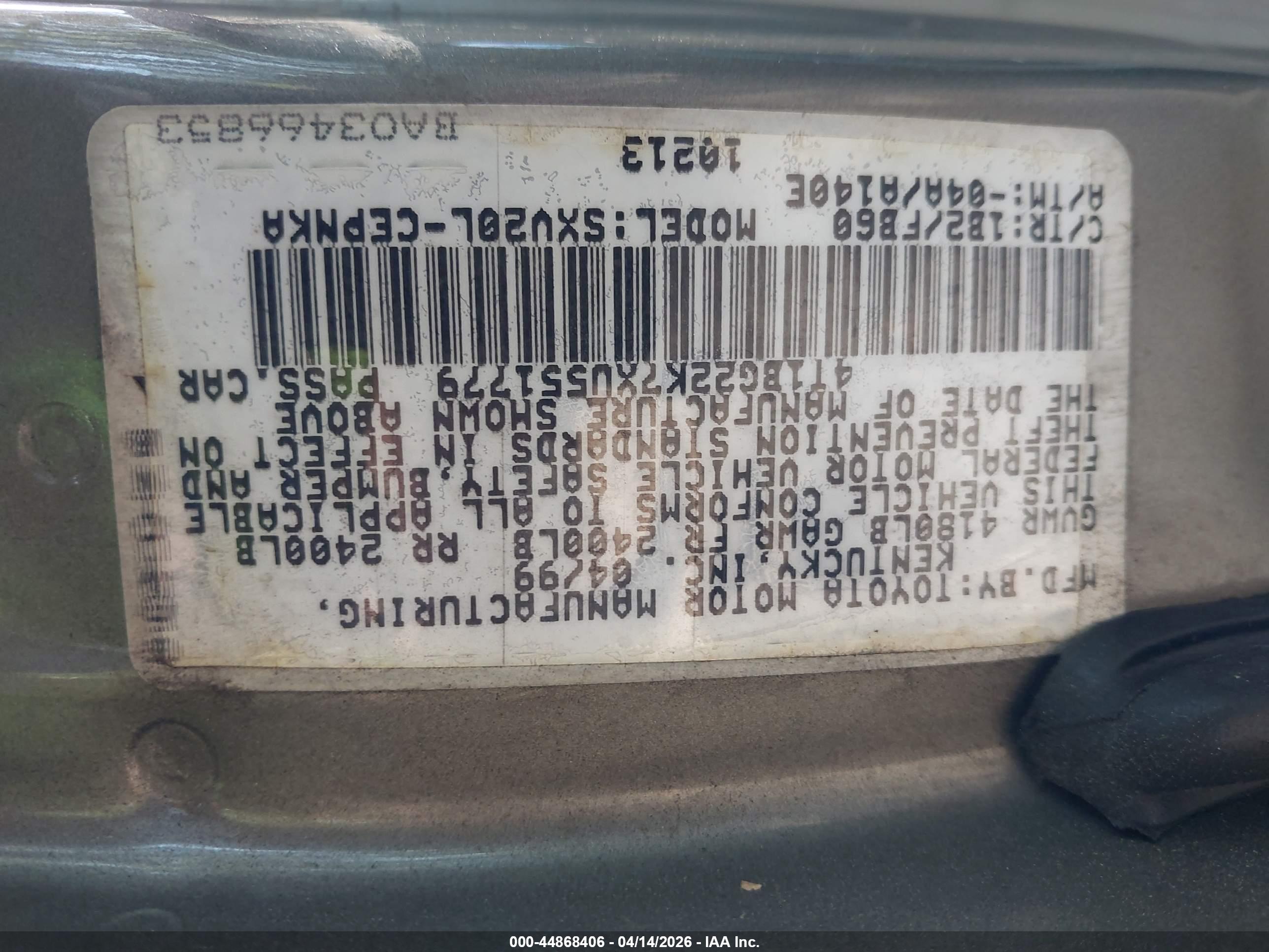 TOYOTA CAMRY image 9