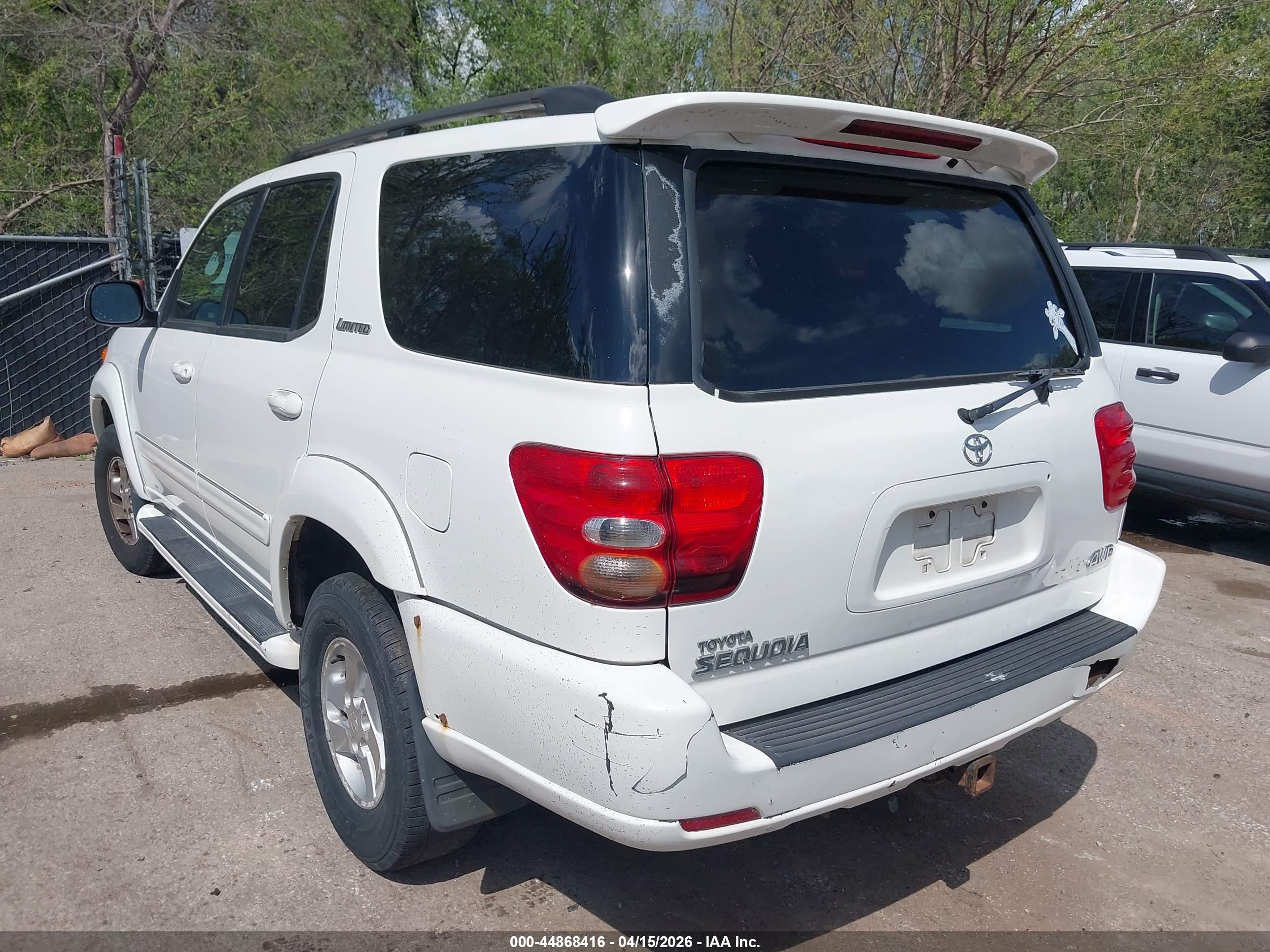 TOYOTA SEQUOIA image 3