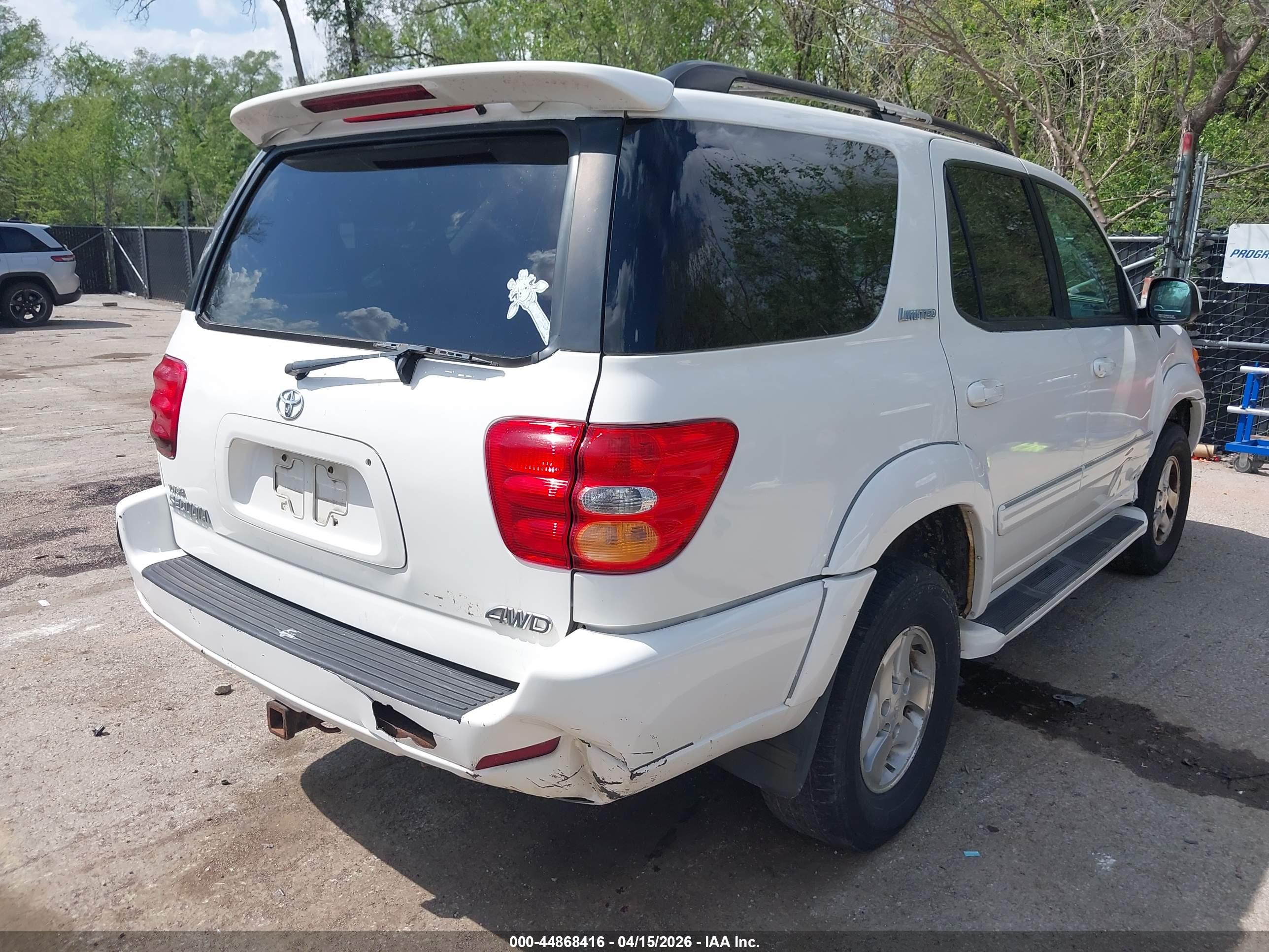 TOYOTA SEQUOIA image 4