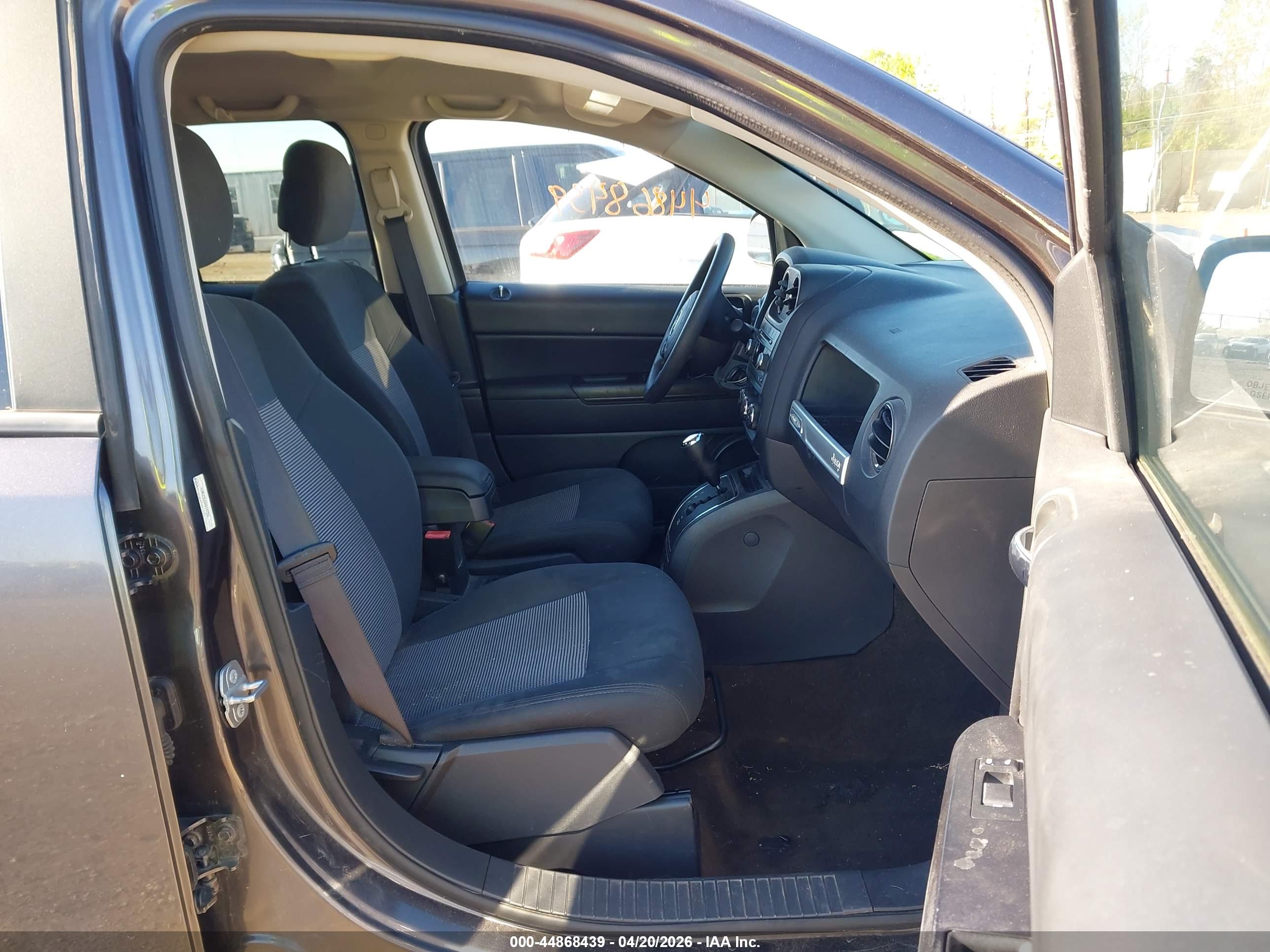 JEEP COMPASS image 5
