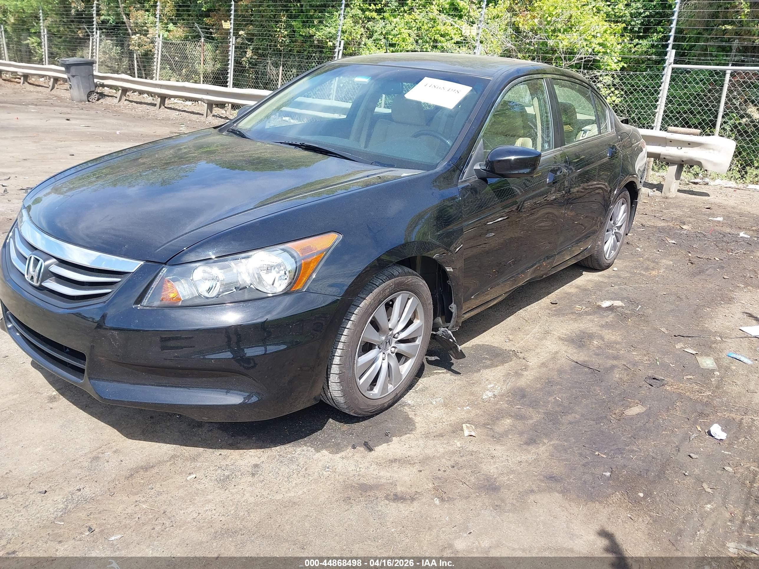 HONDA ACCORD image 2
