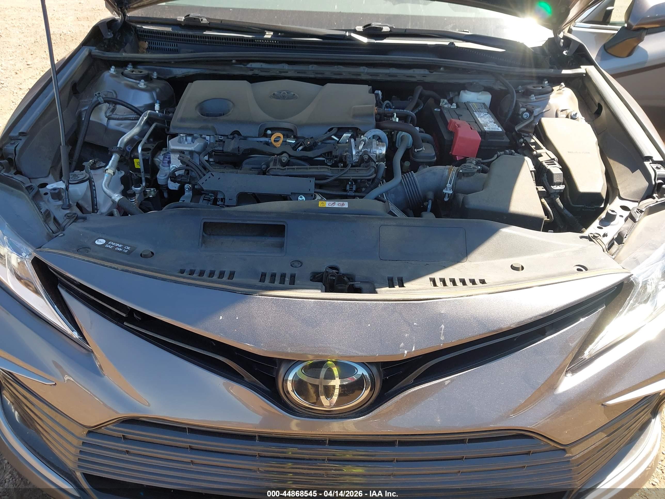 TOYOTA CAMRY image 10