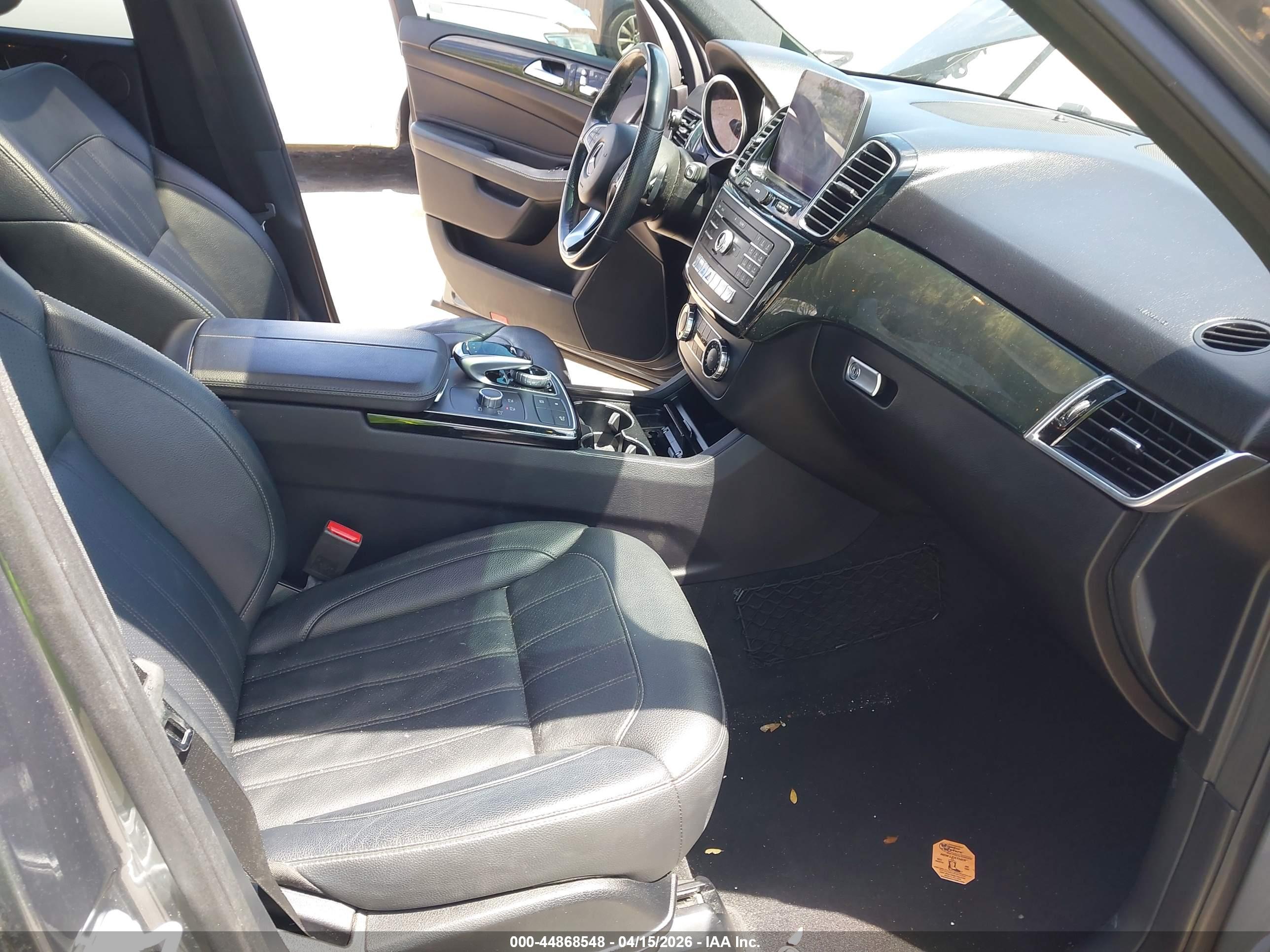MERCEDES-BENZ GLE image 5
