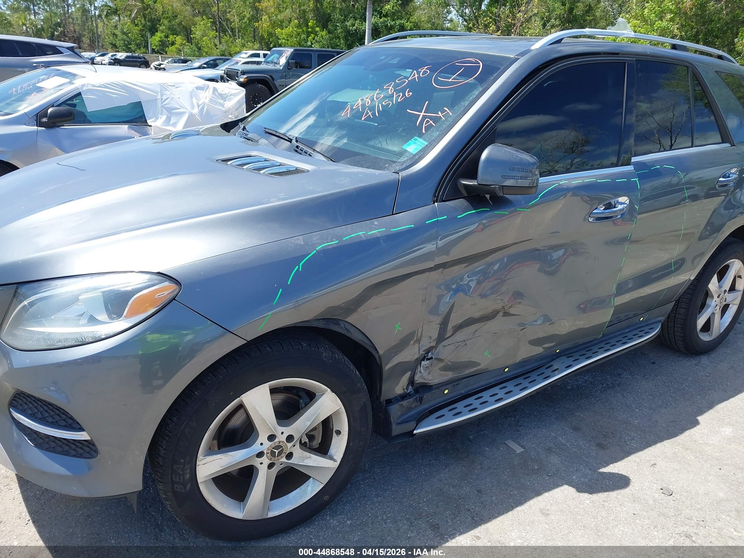 MERCEDES-BENZ GLE image 6