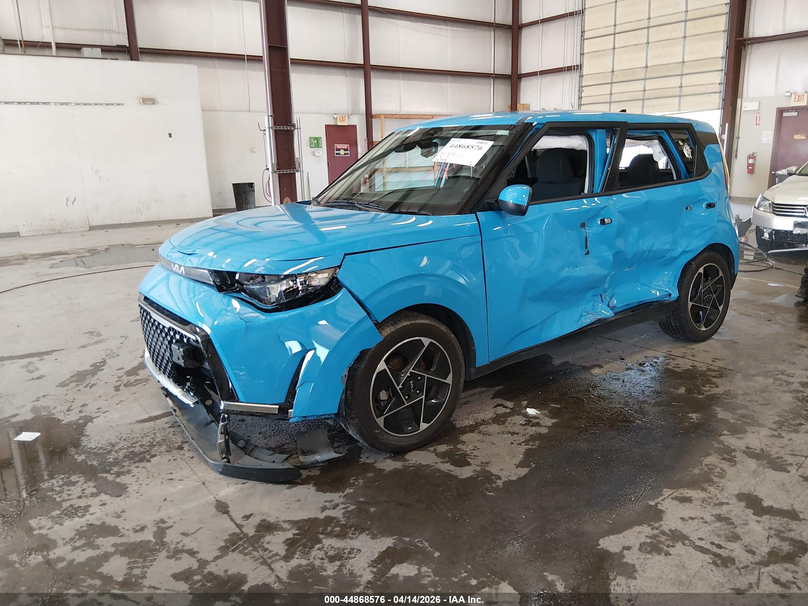 KIA SOUL image 2