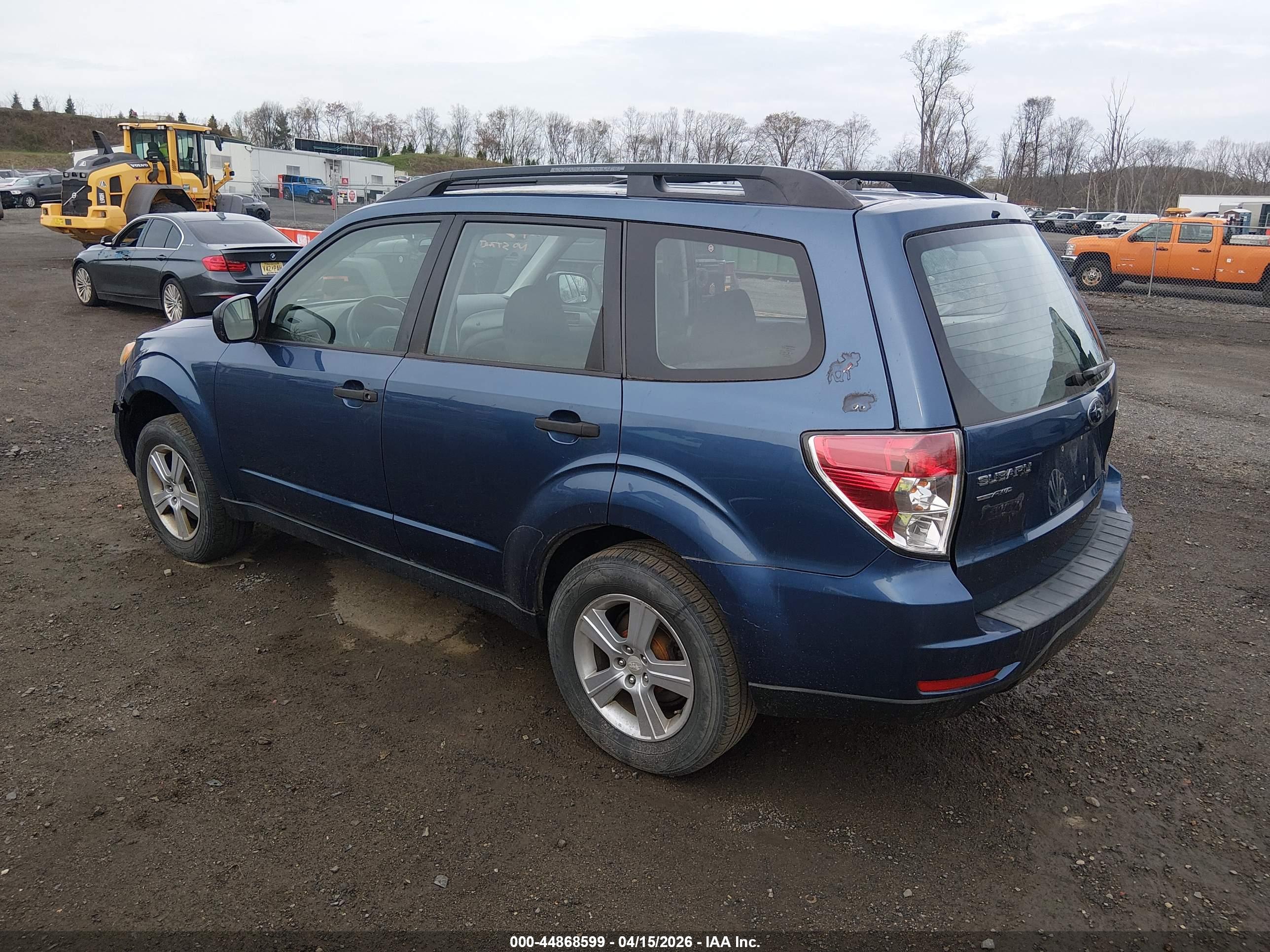 SUBARU FORESTER image 3