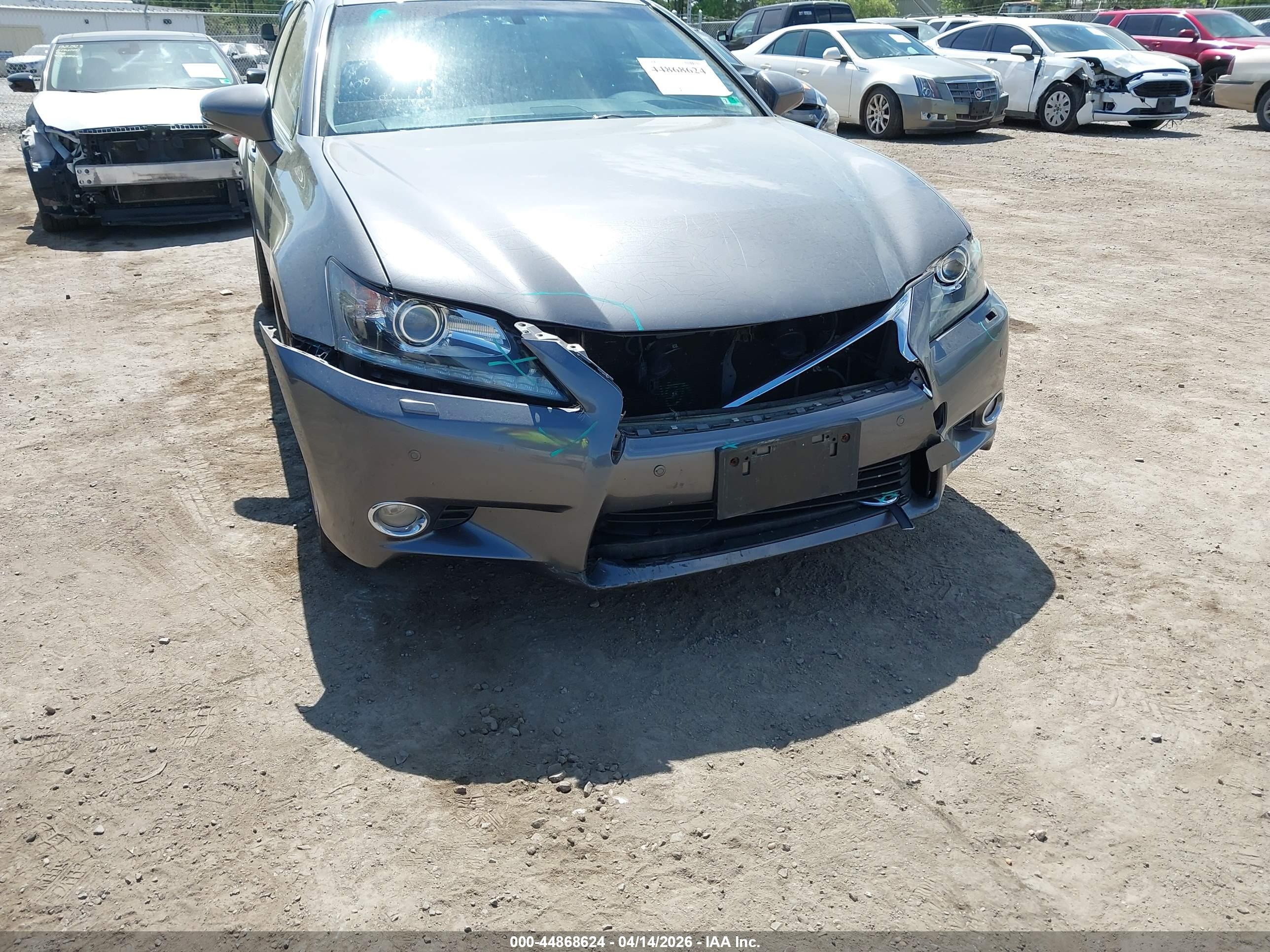 LEXUS GS image 6