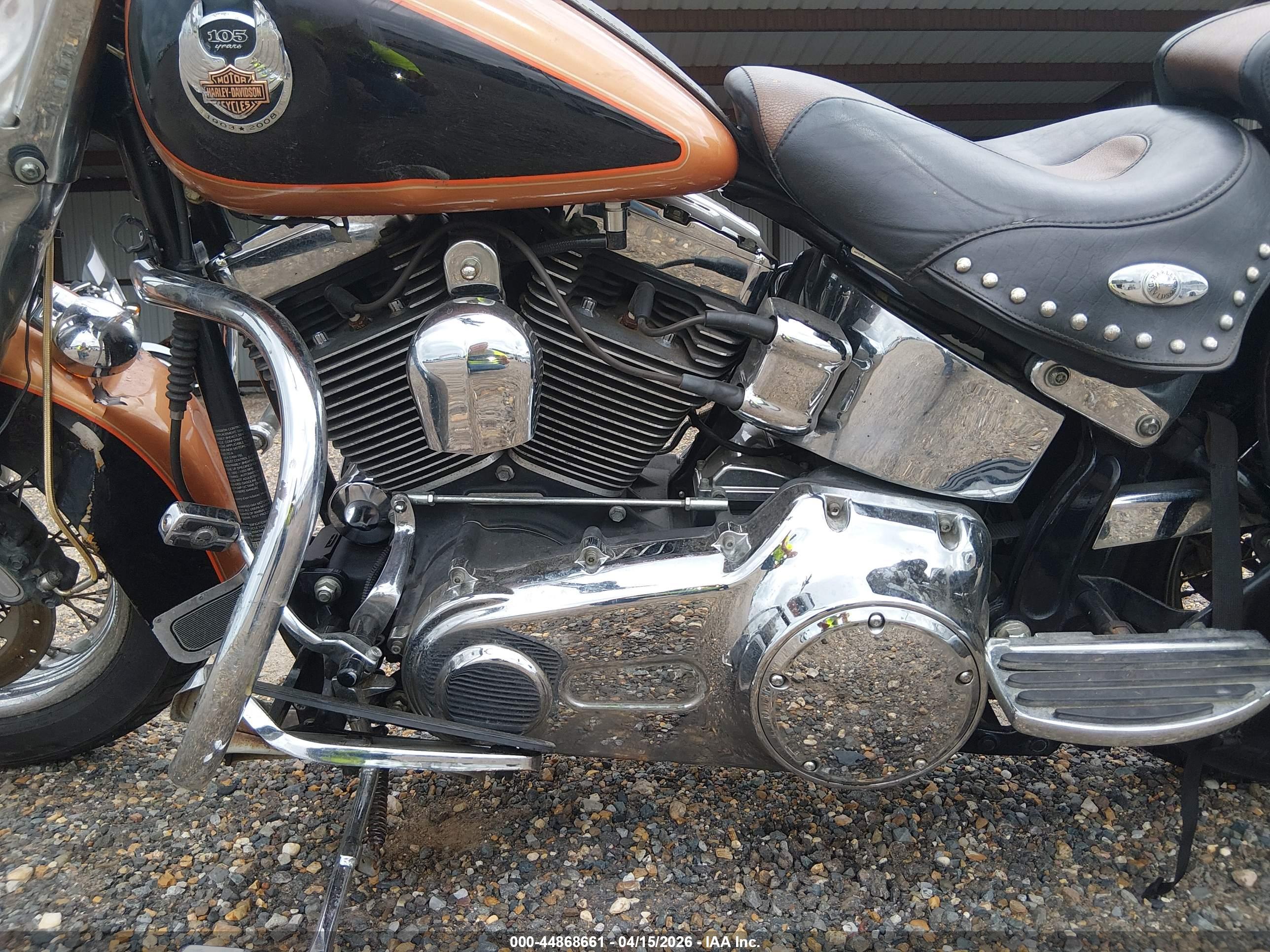 HARLEY-DAVIDSON FLSTC image 9