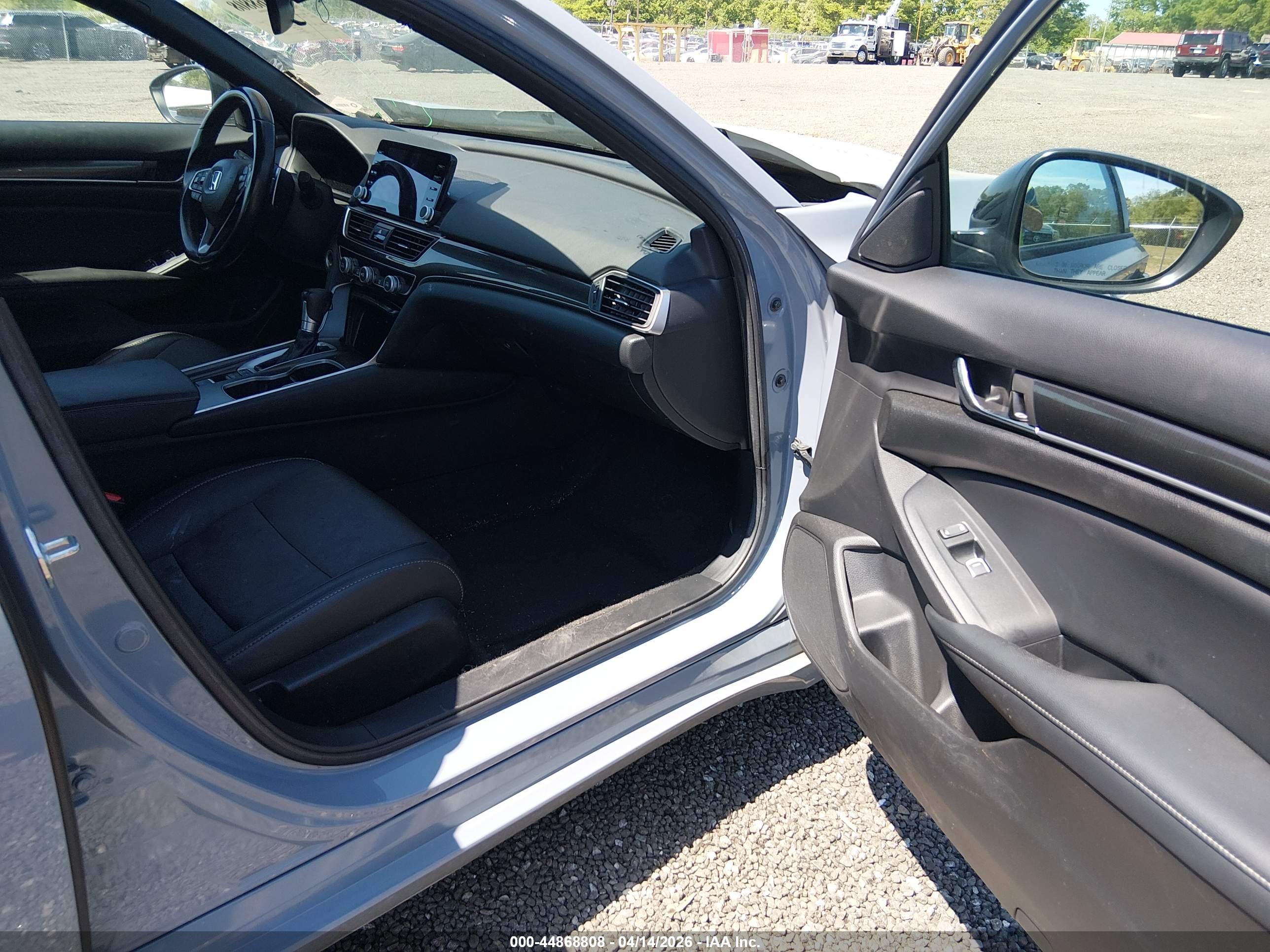 HONDA ACCORD image 5