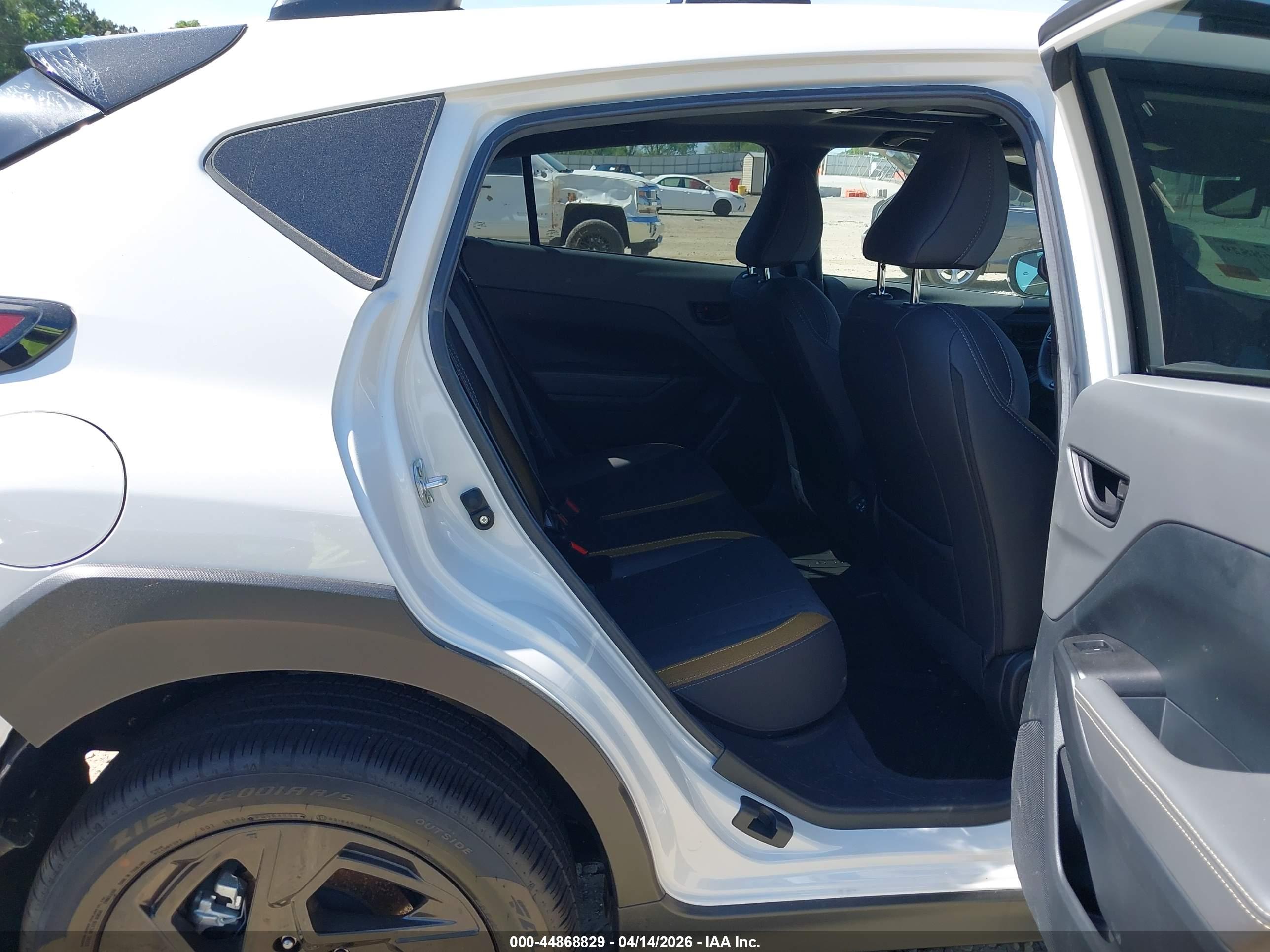 SUBARU CROSSTREK image 8
