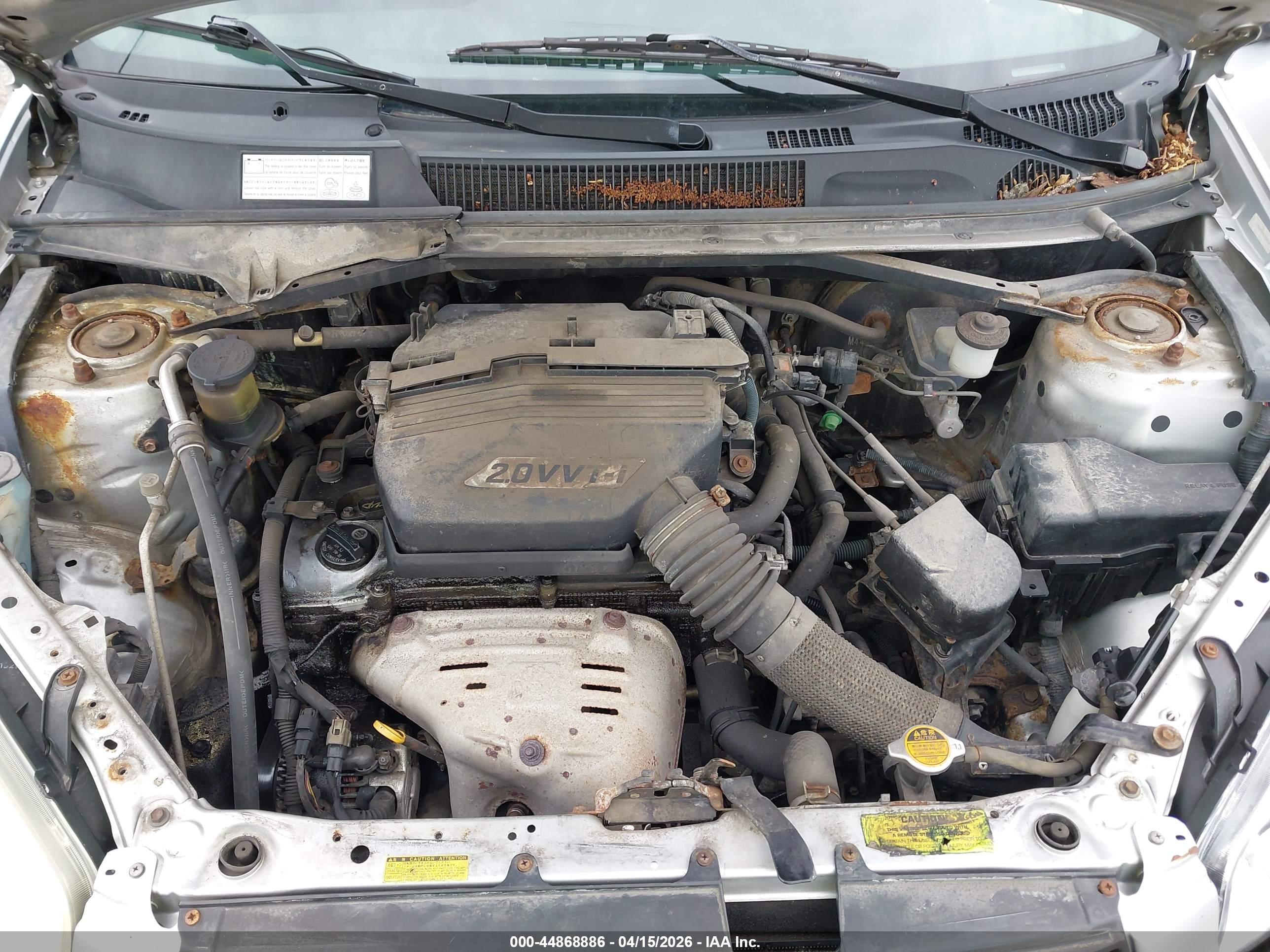 TOYOTA RAV4 image 10