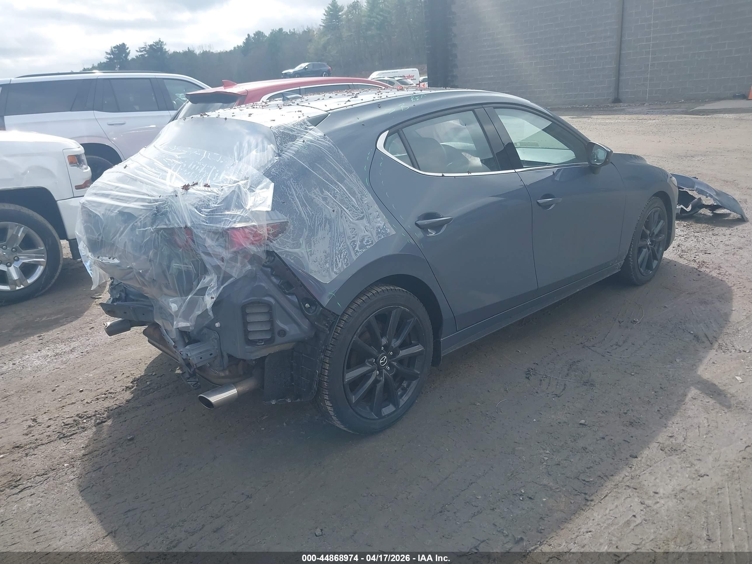 MAZDA MAZDA3 image 4