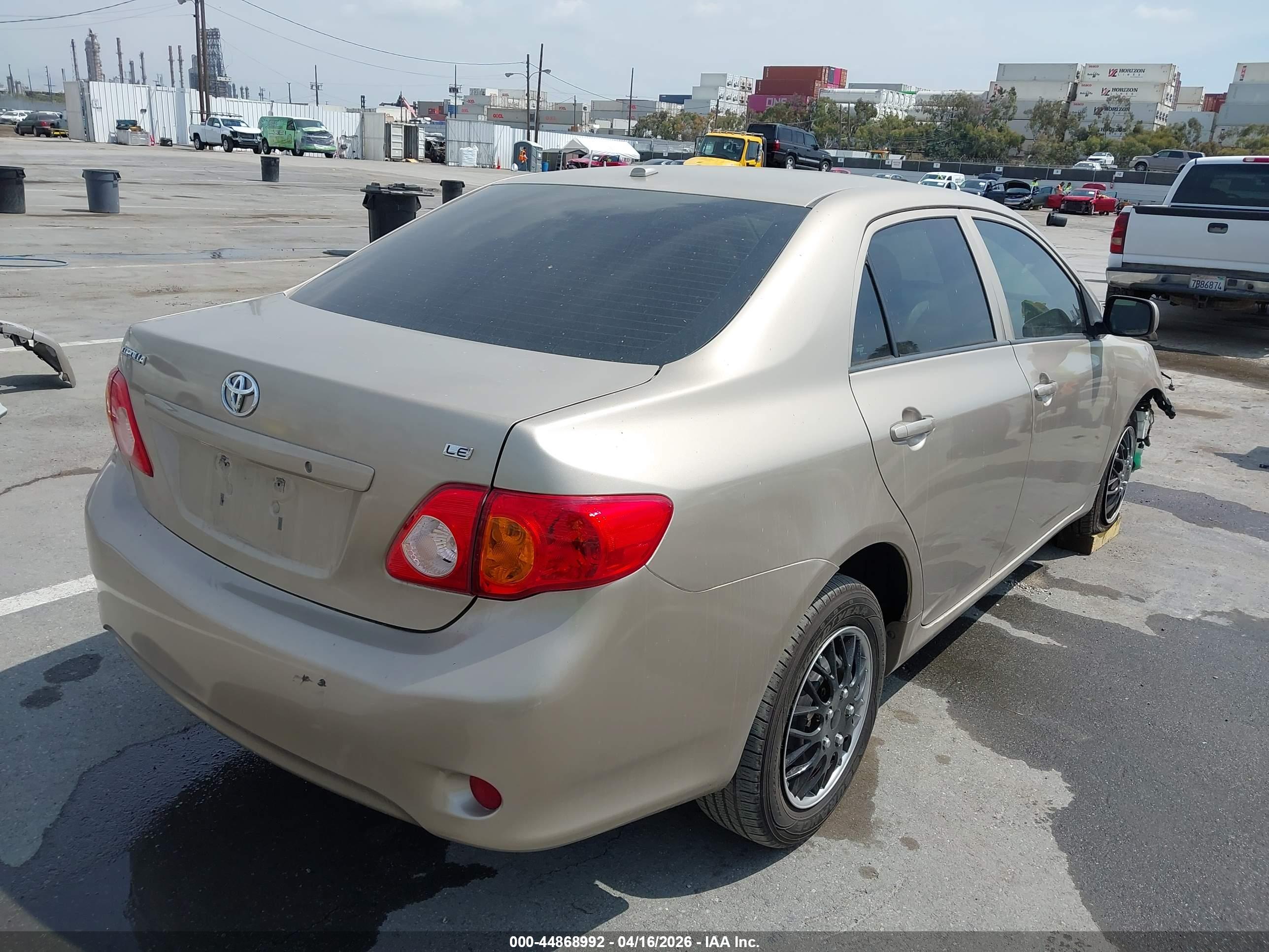 TOYOTA COROLLA image 4
