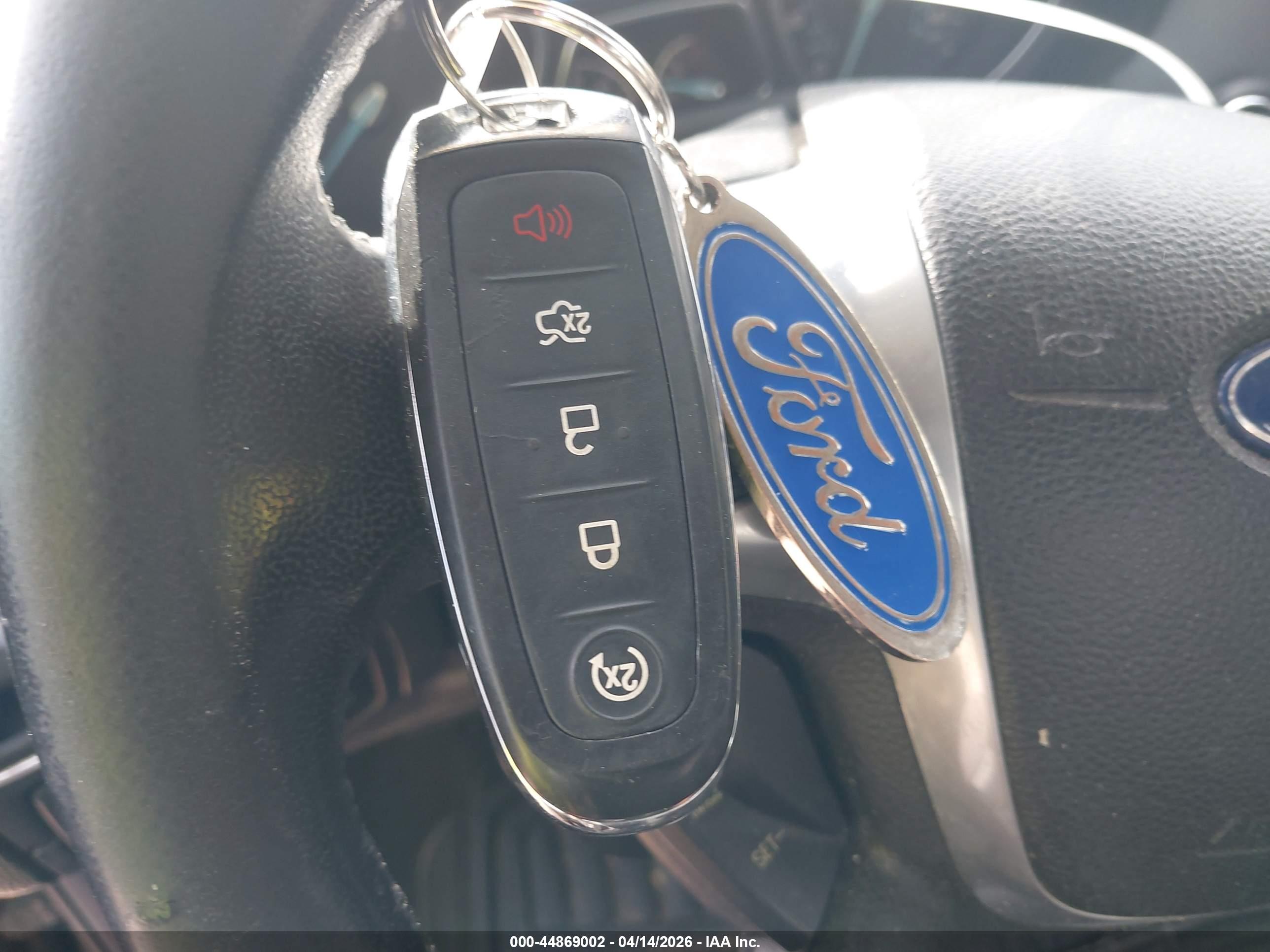 FORD FOCUS image 11