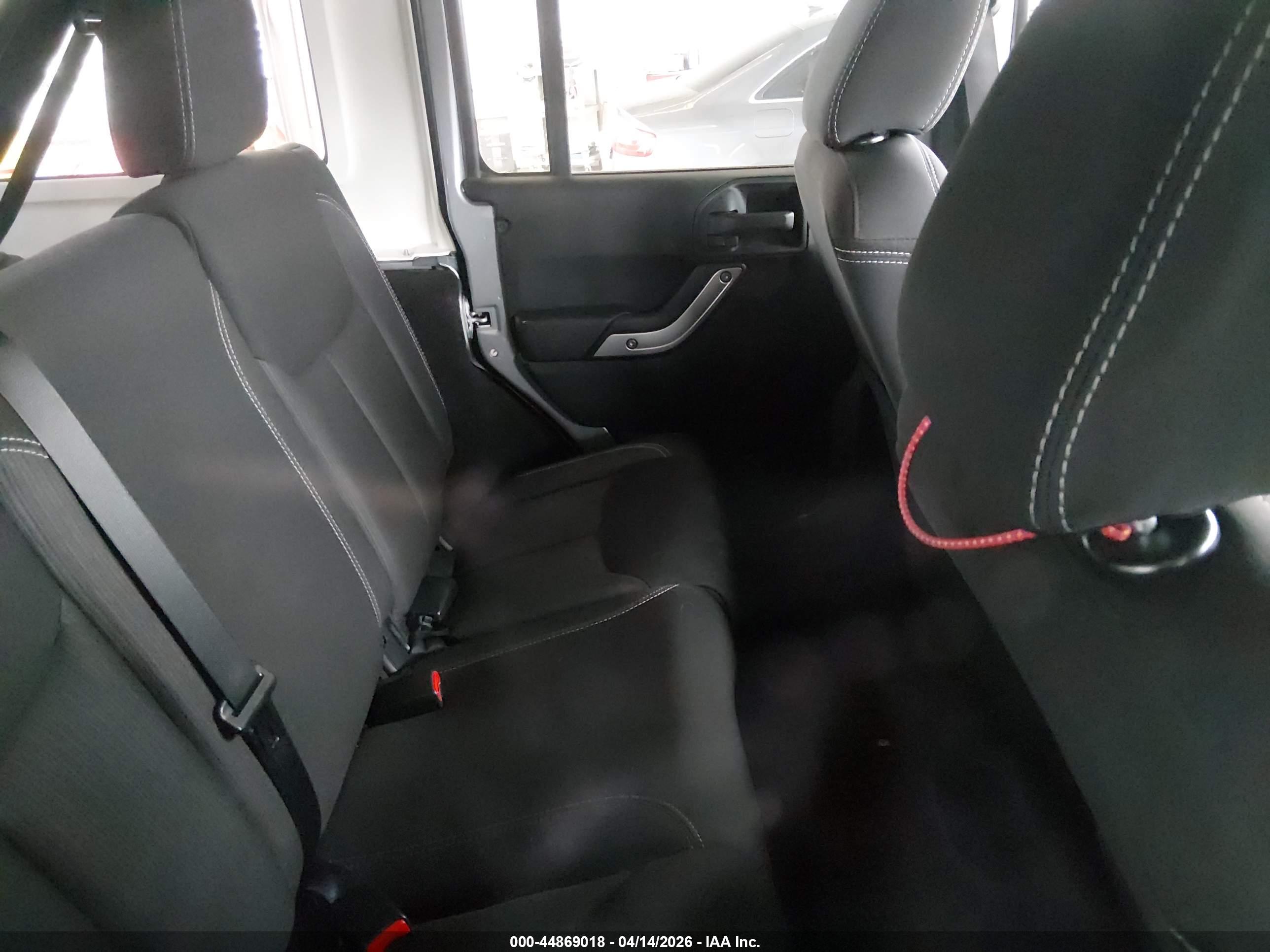 JEEP WRANGLER image 8