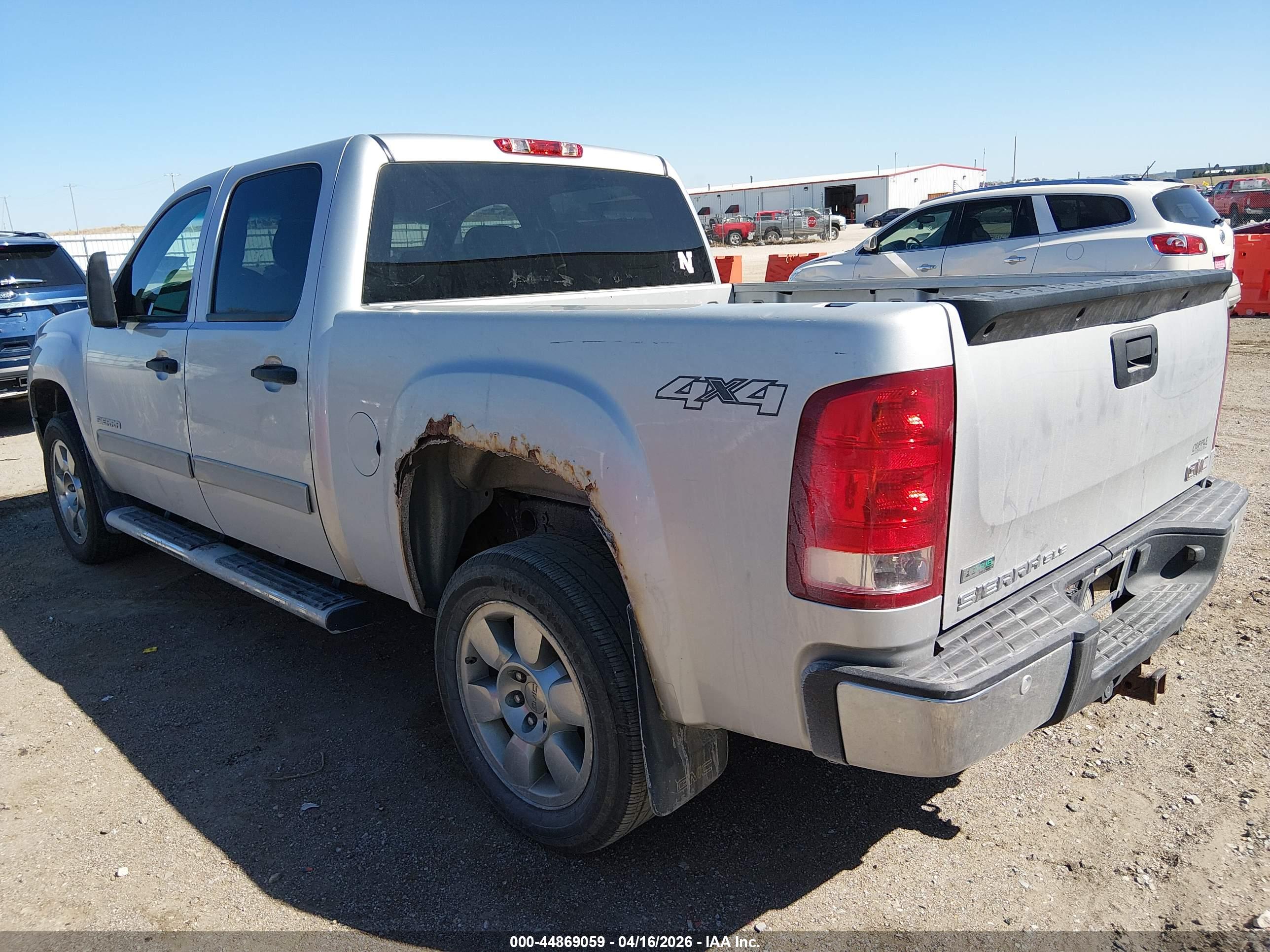 GMC SIERRA image 6