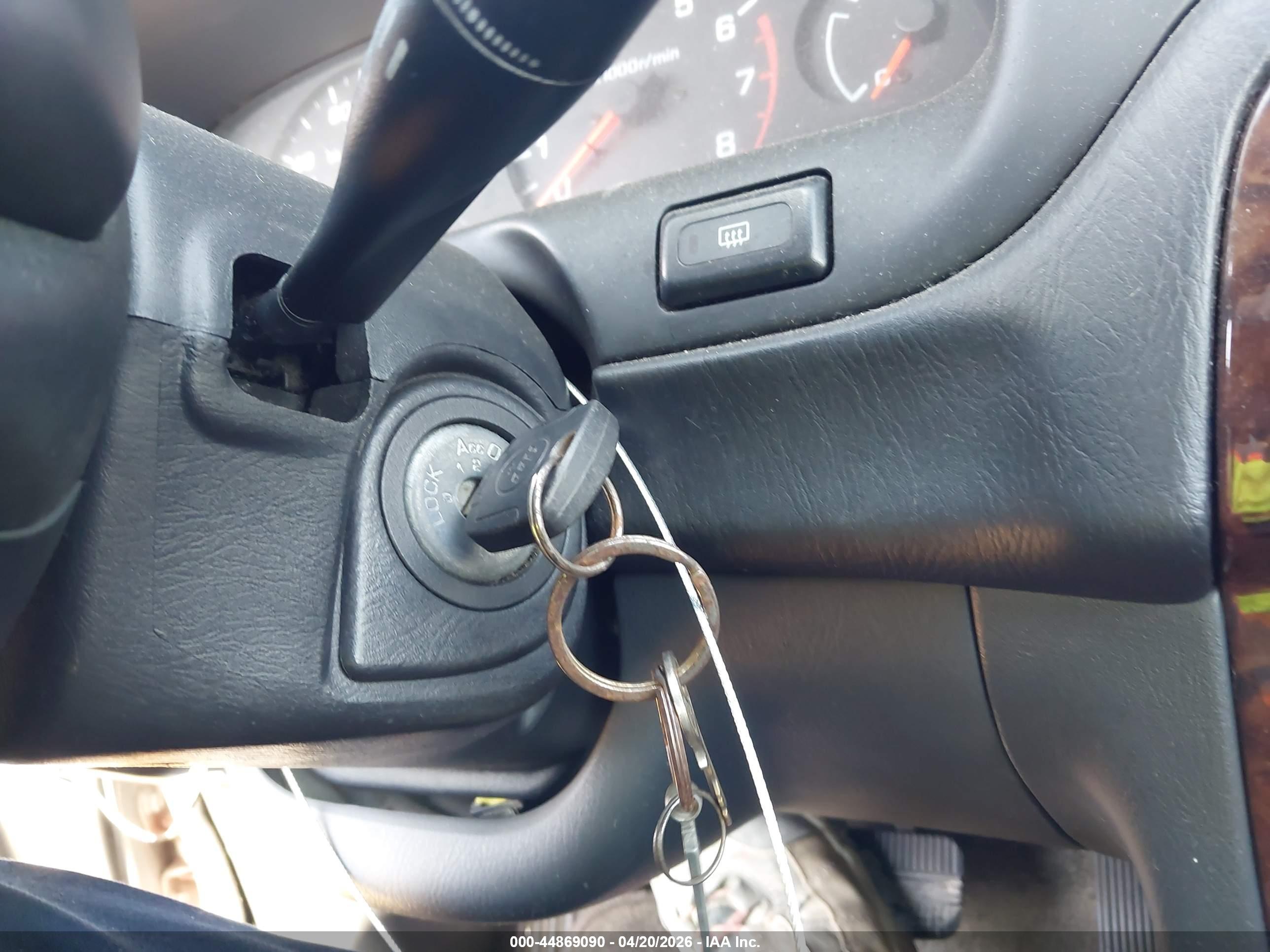 NISSAN ALTIMA image 11