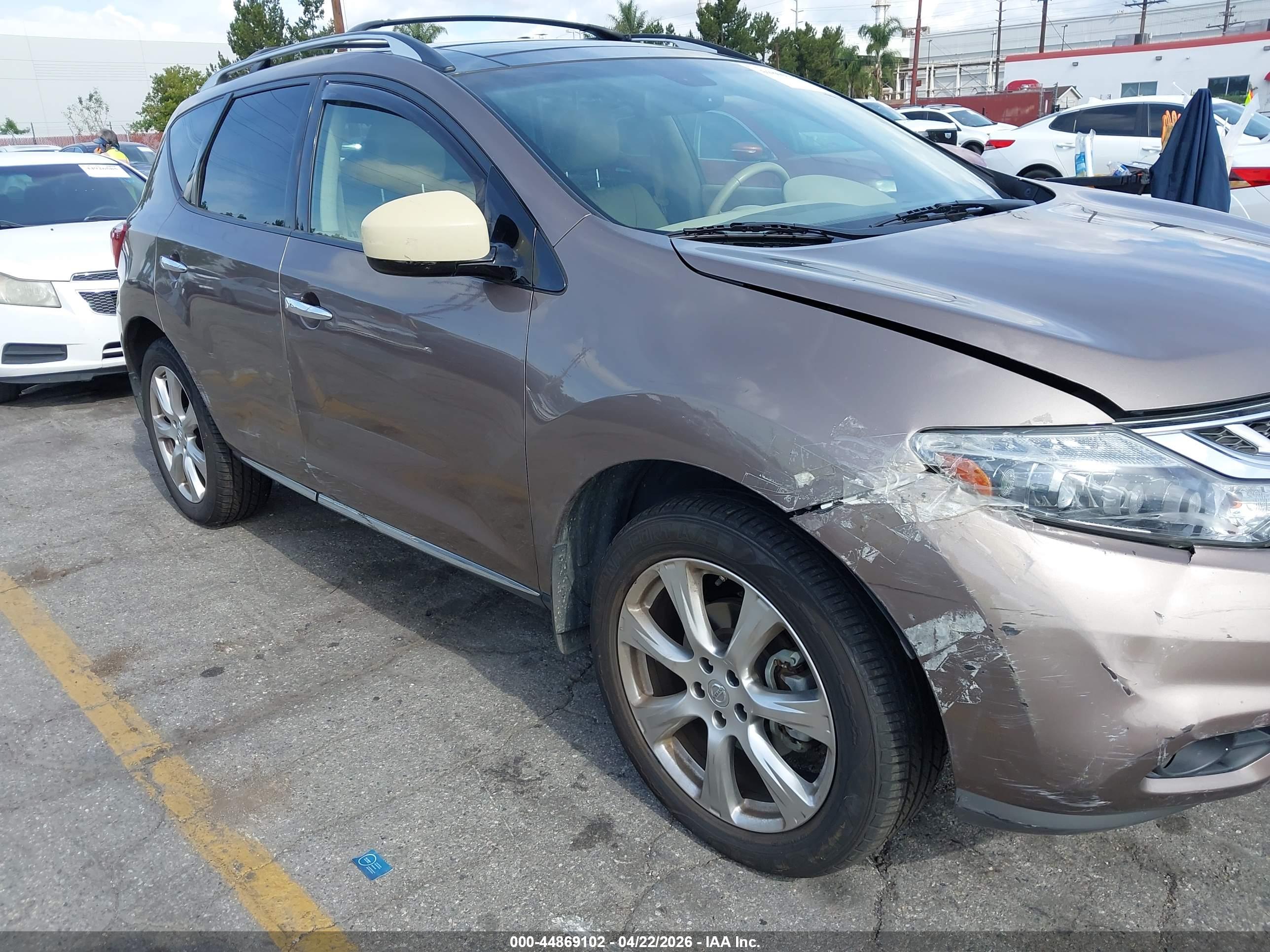 NISSAN MURANO image 6