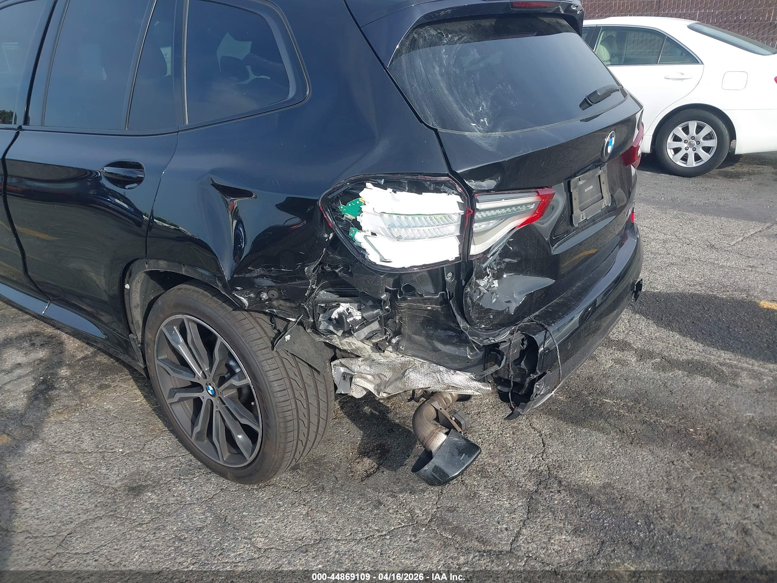 BMW X3 image 6
