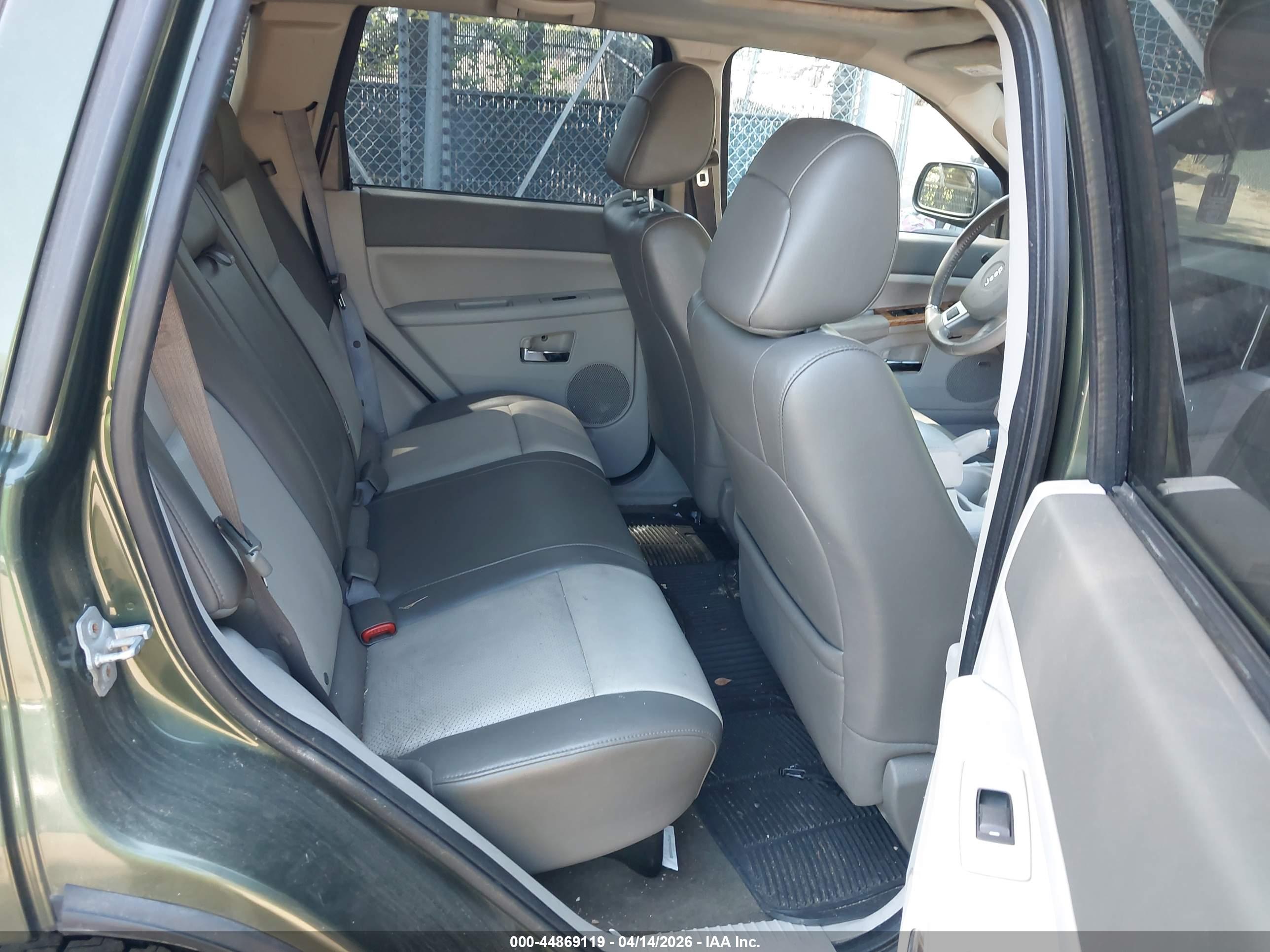 JEEP GRAND image 8