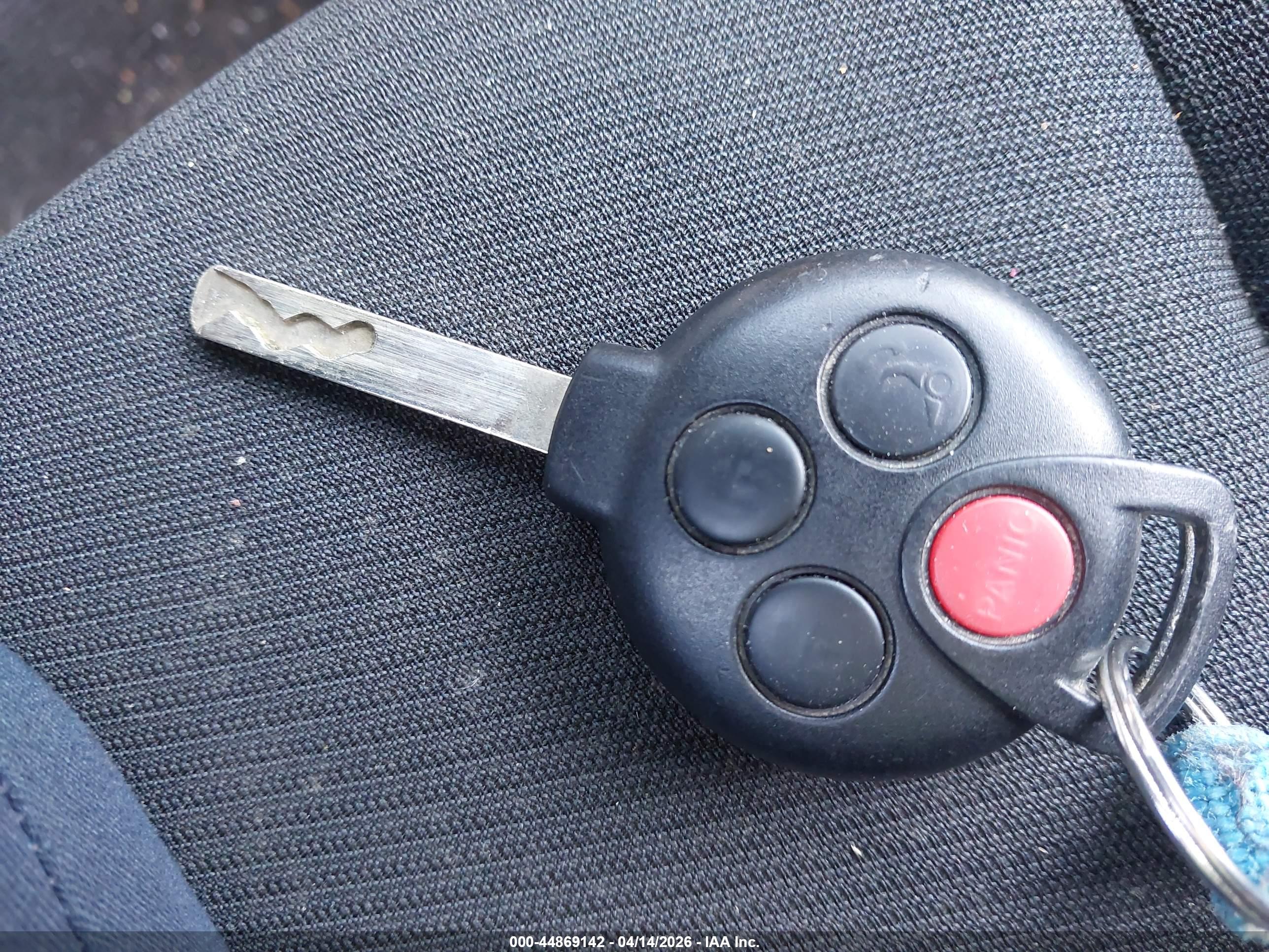 SMART FORTWO image 11
