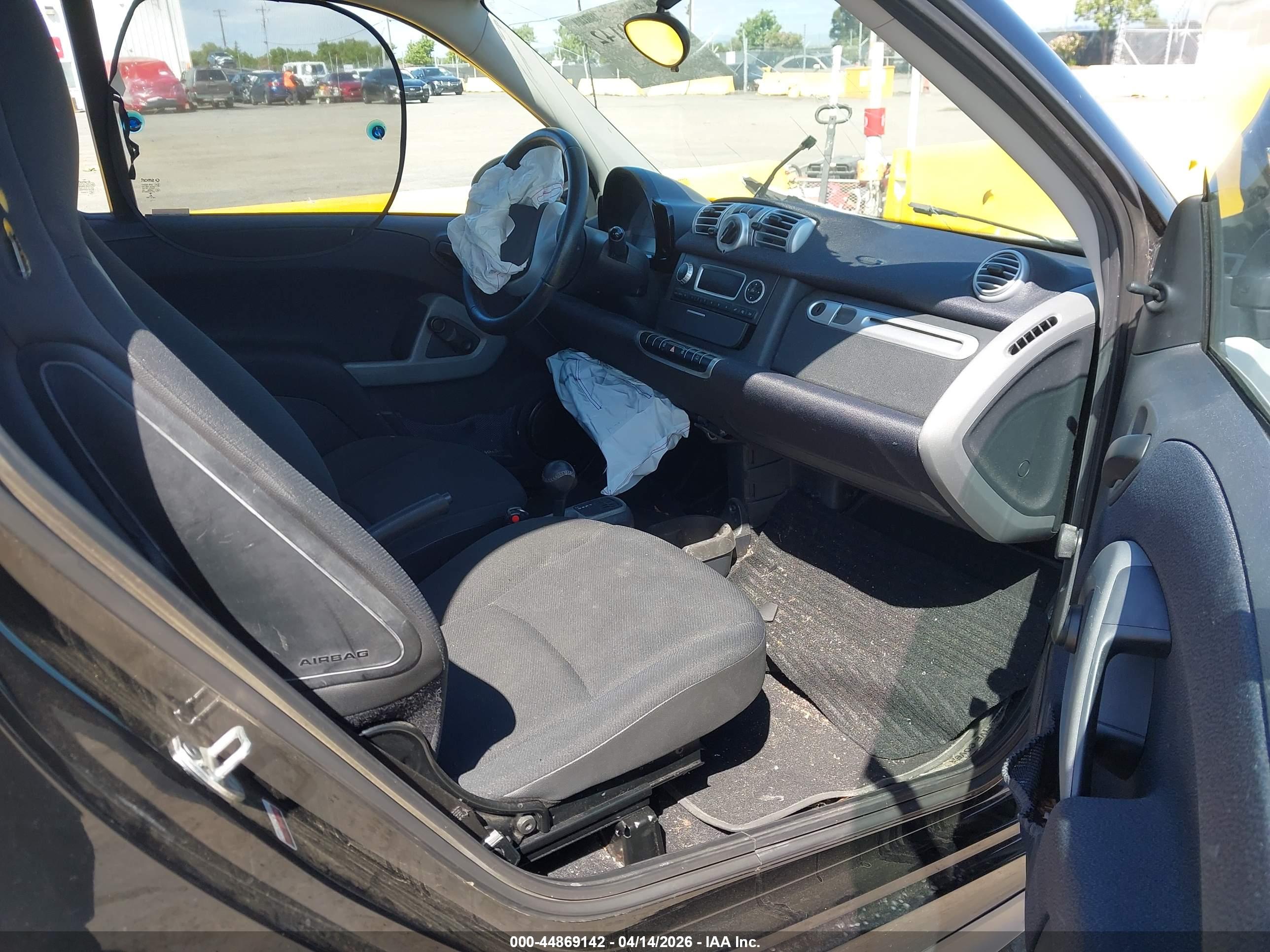 SMART FORTWO image 5