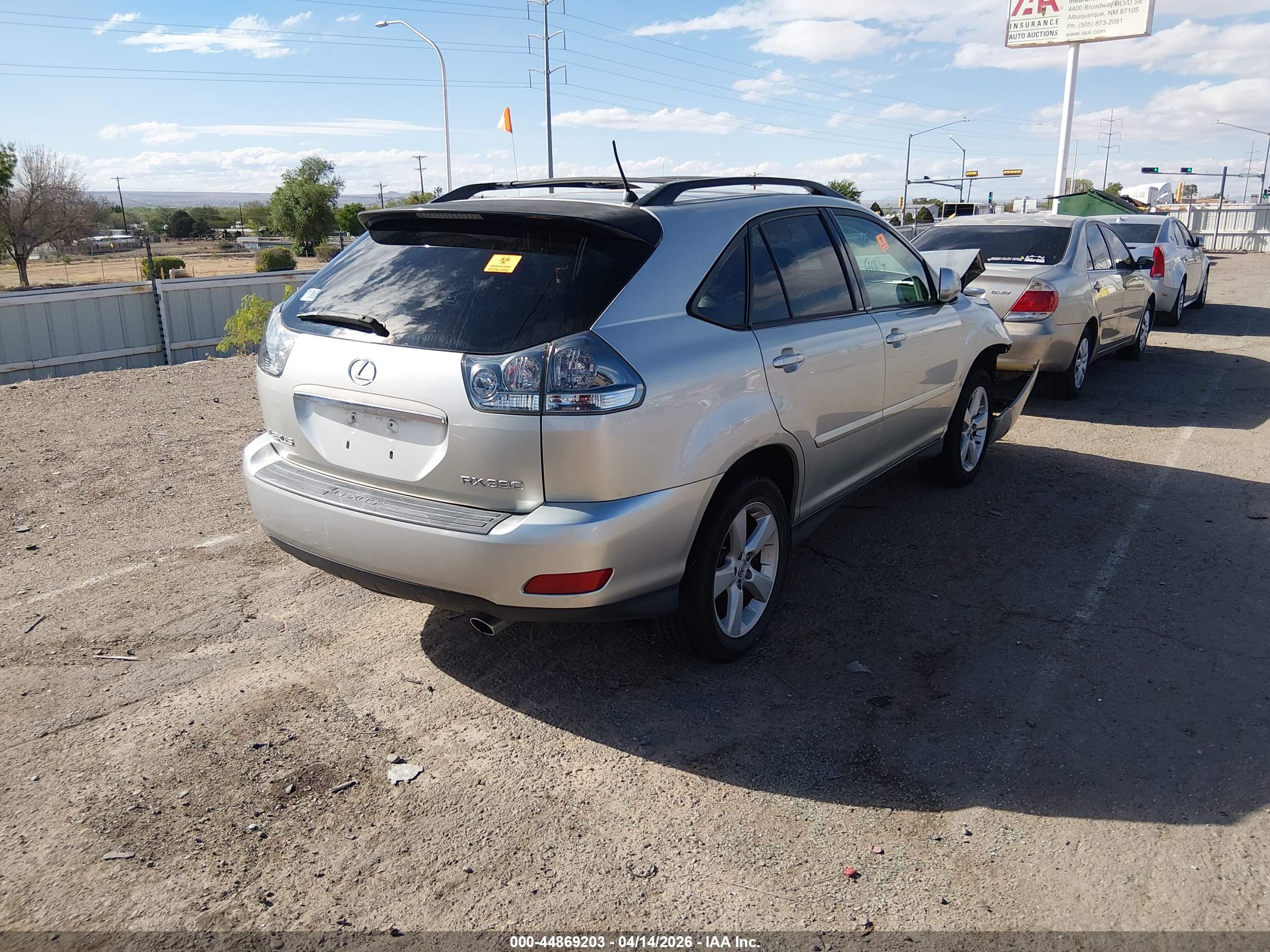 LEXUS RX image 4
