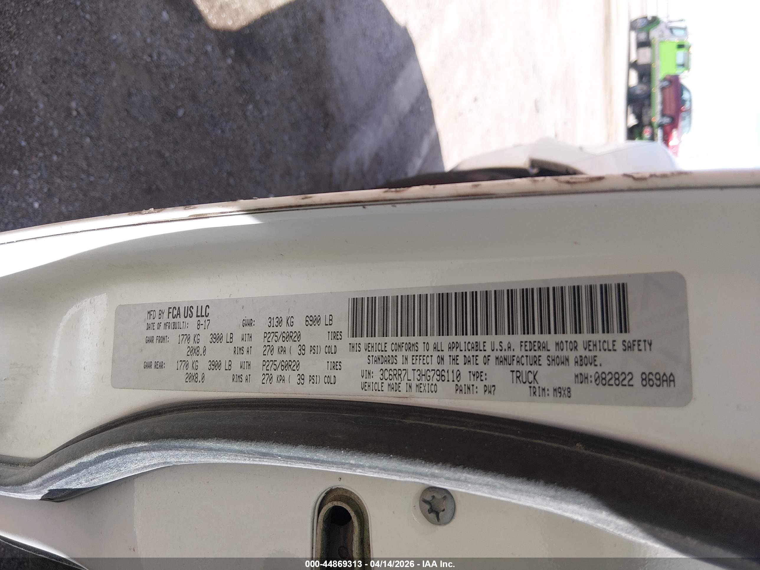 RAM 1500 image 9