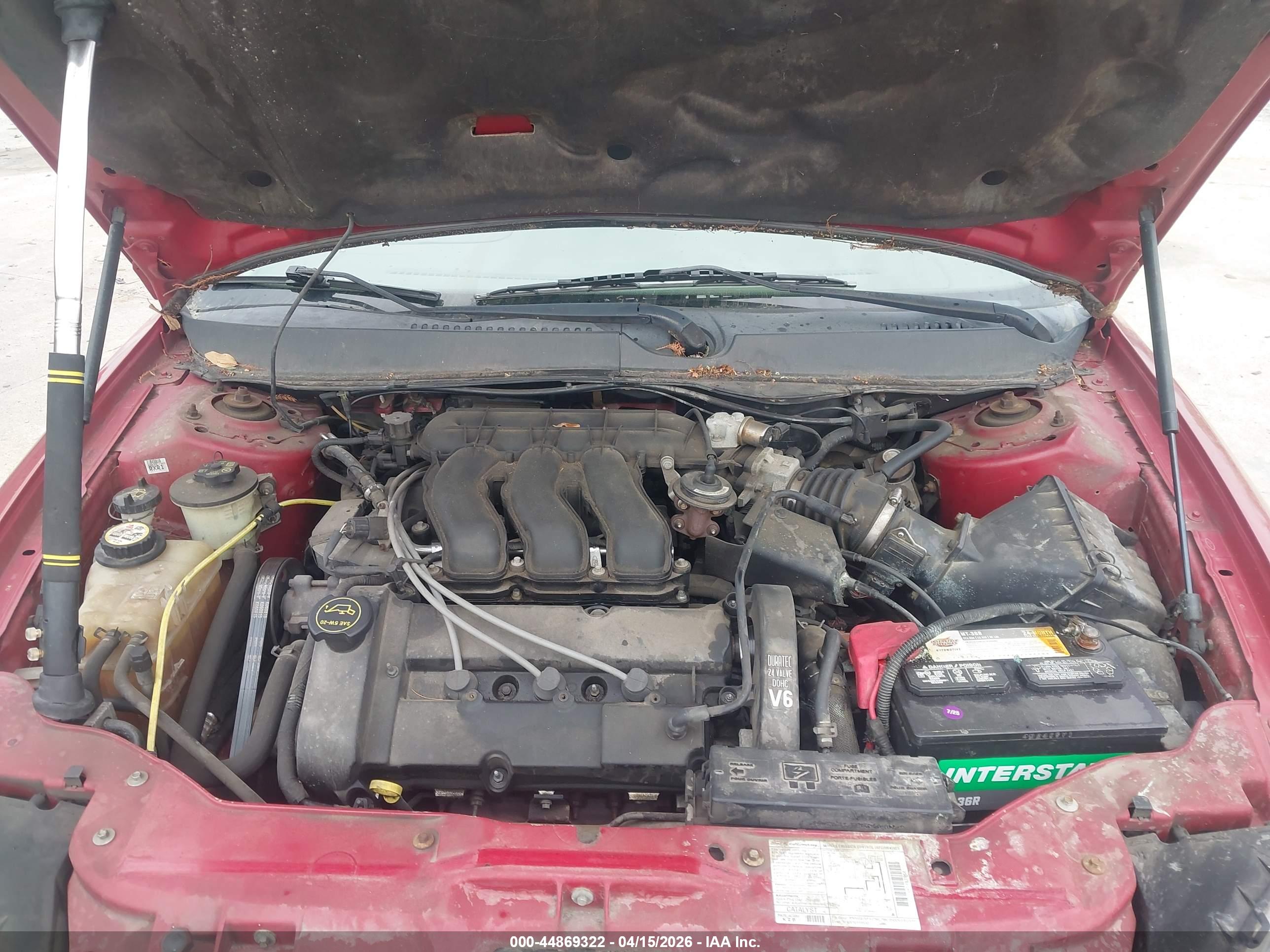 FORD TAURUS image 10