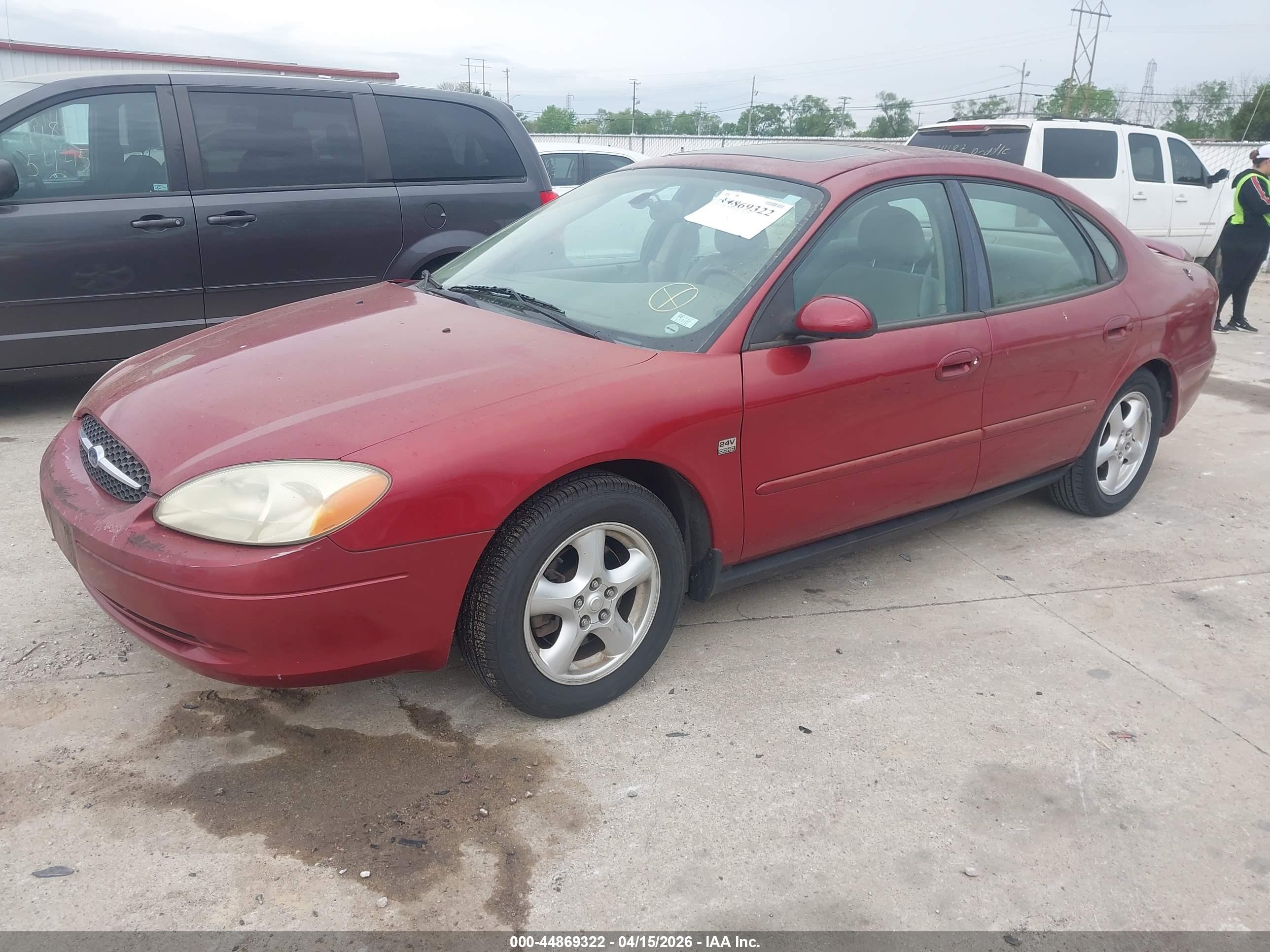 FORD TAURUS image 2