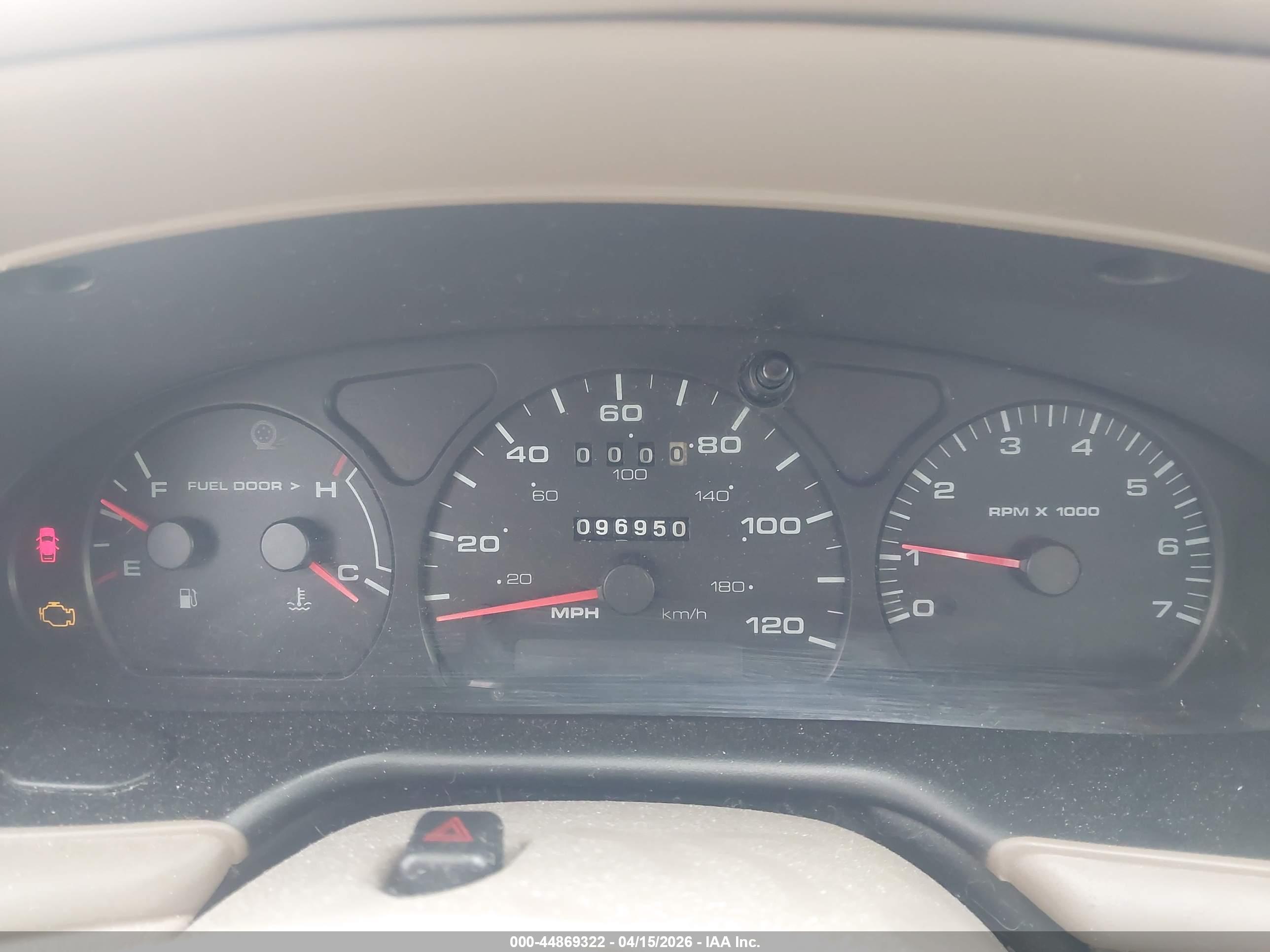 FORD TAURUS image 7