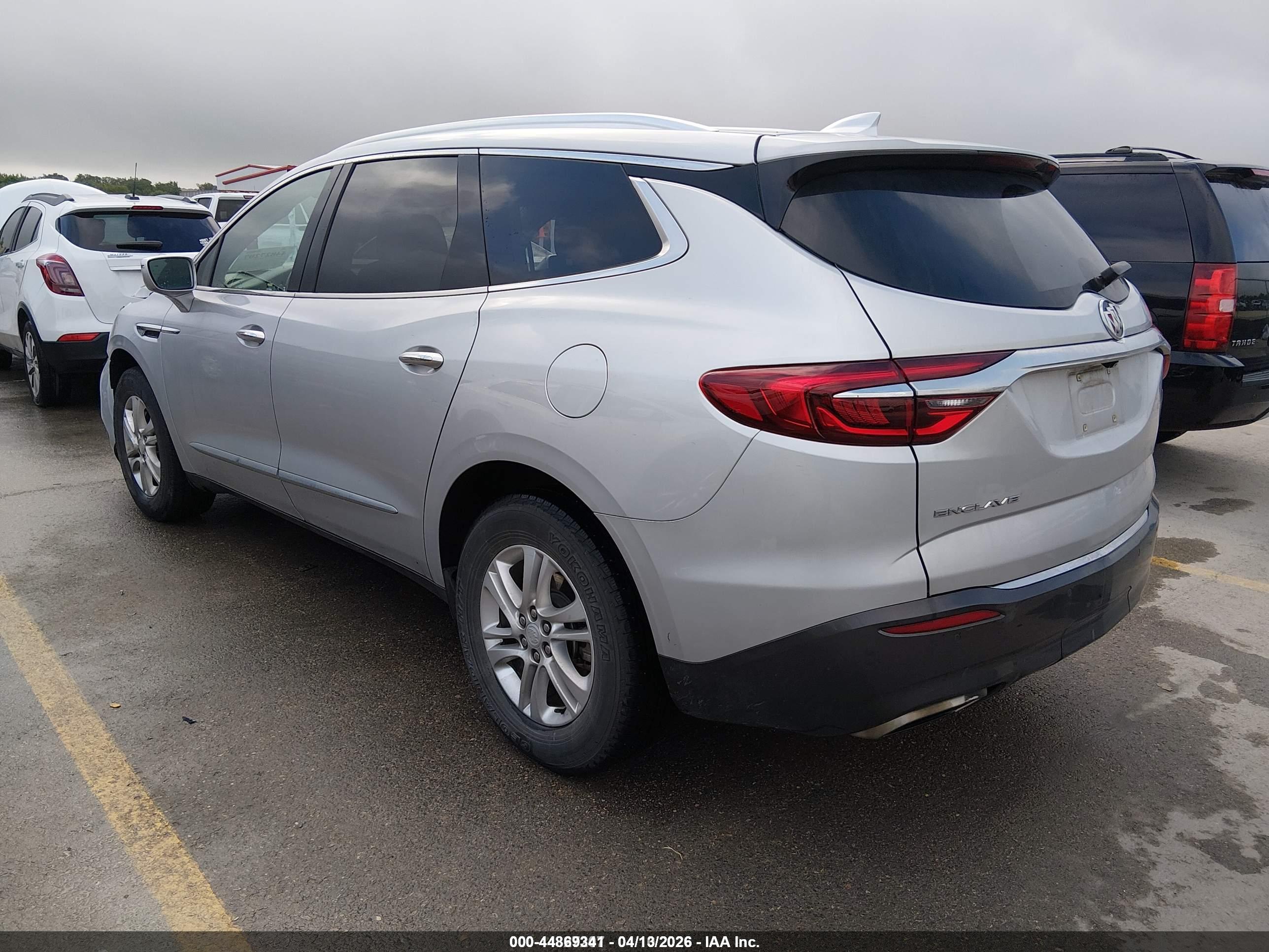 BUICK ENCLAVE image 3