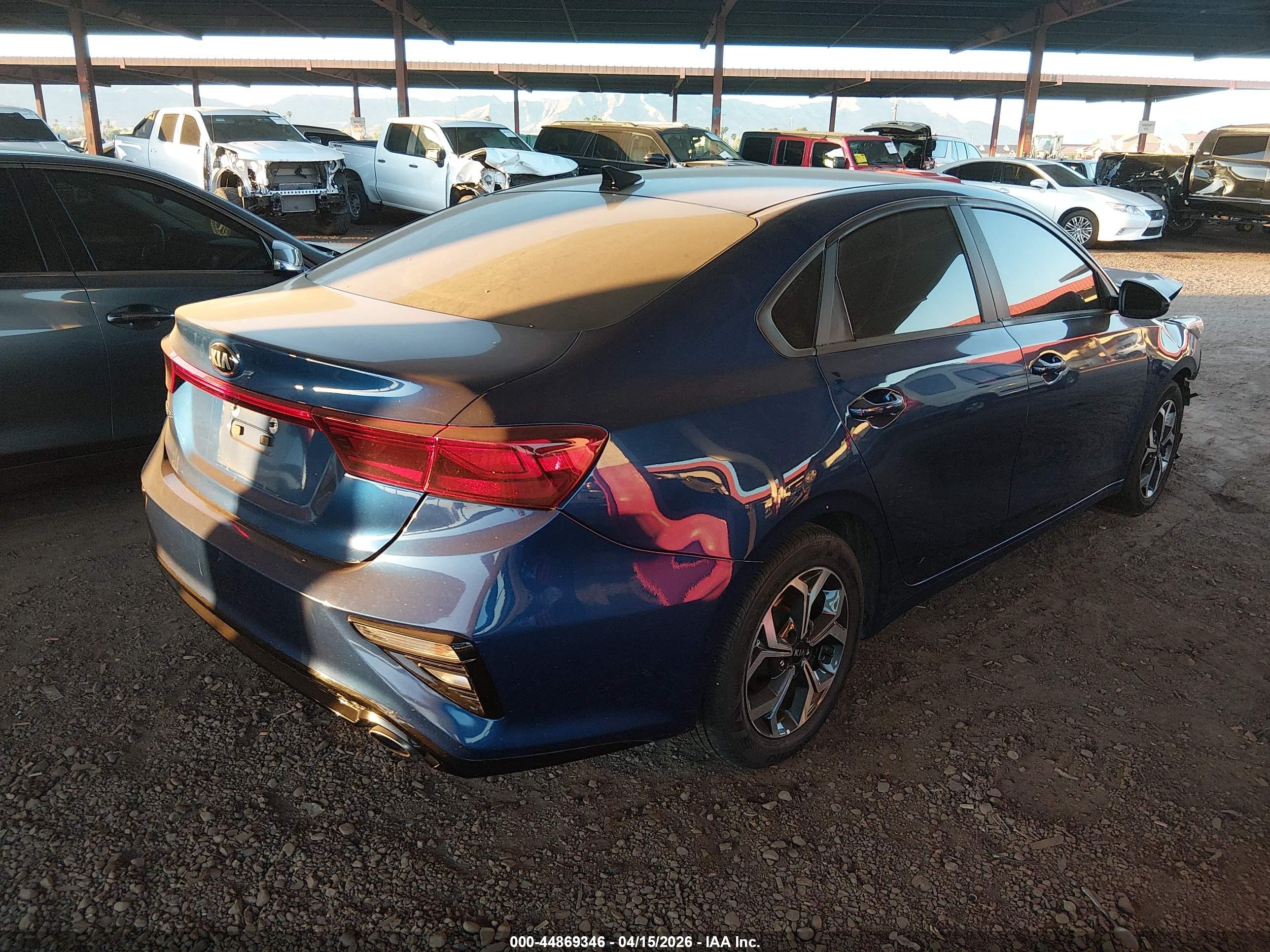 KIA FORTE image 4